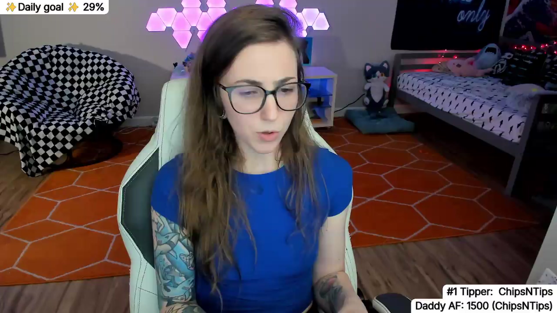 Gallery image thumbnail from TheSharkQueen's myfreecams stream on, 06/11/2026, 07:04 image 15 of 20