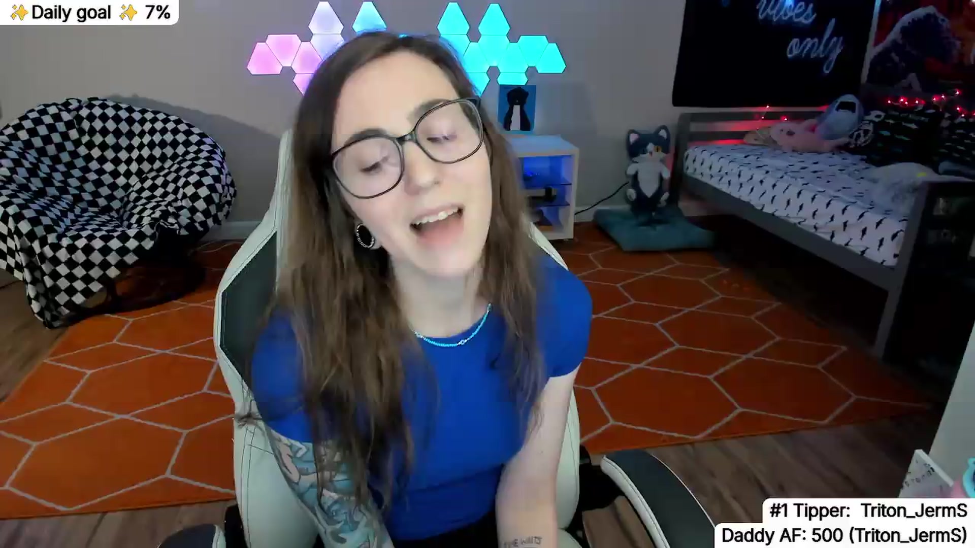 Gallery image thumbnail from TheSharkQueen's myfreecams stream on, 06/11/2026, 07:04 image 8 of 20