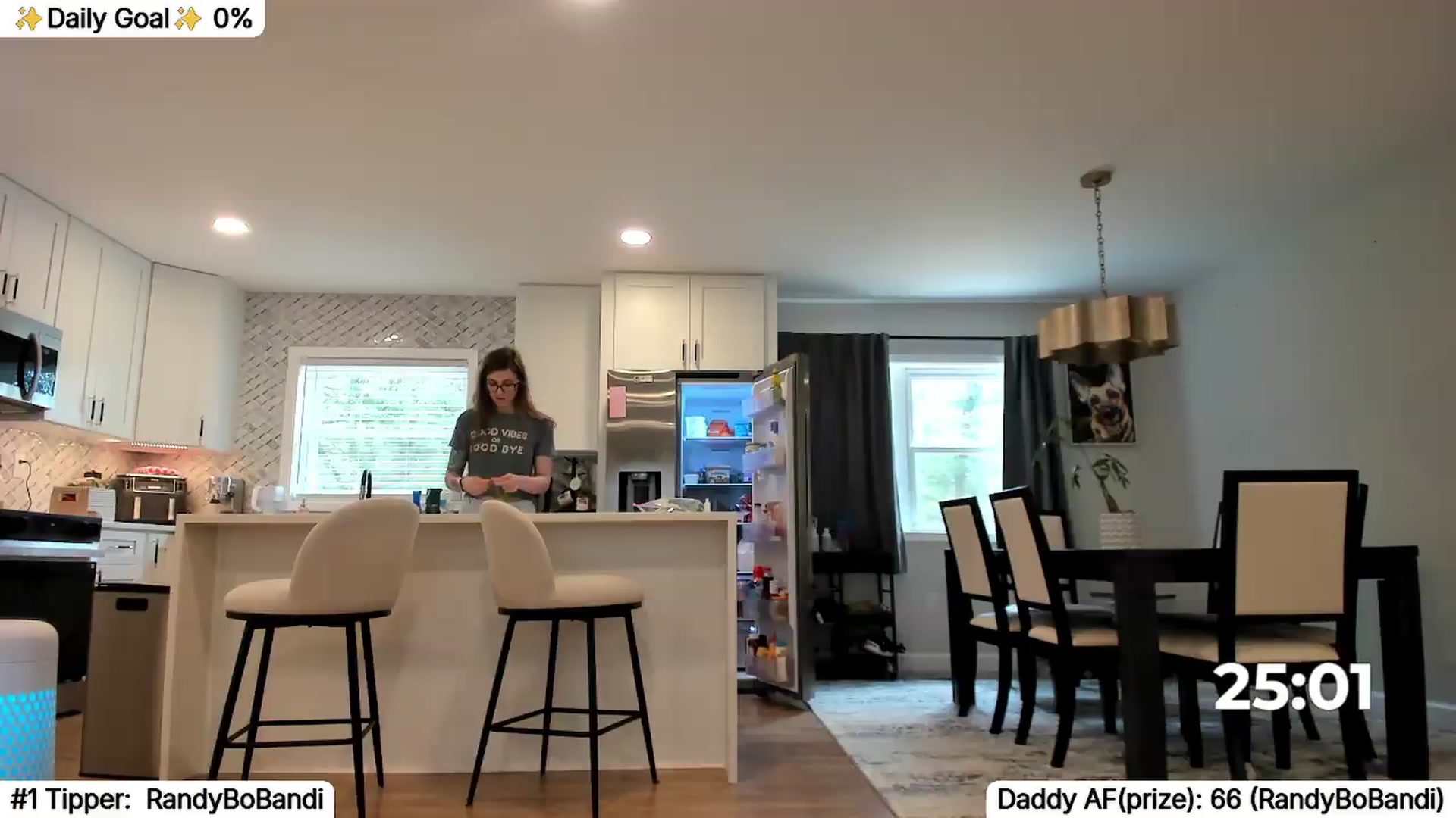 Gallery image thumbnail from TheSharkQueen's myfreecams stream on, 06/18/2026, 18:09 image 12 of 20