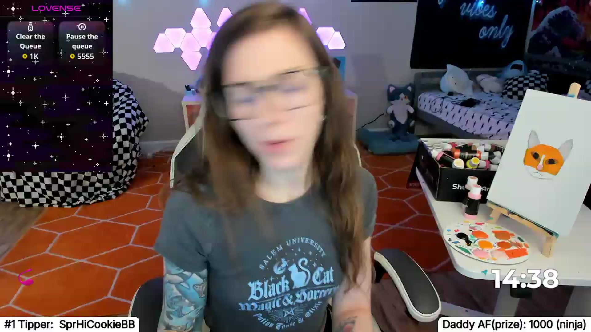 Gallery image thumbnail from TheSharkQueen's myfreecams stream on, 06/20/2026, 04:31 image 9 of 20