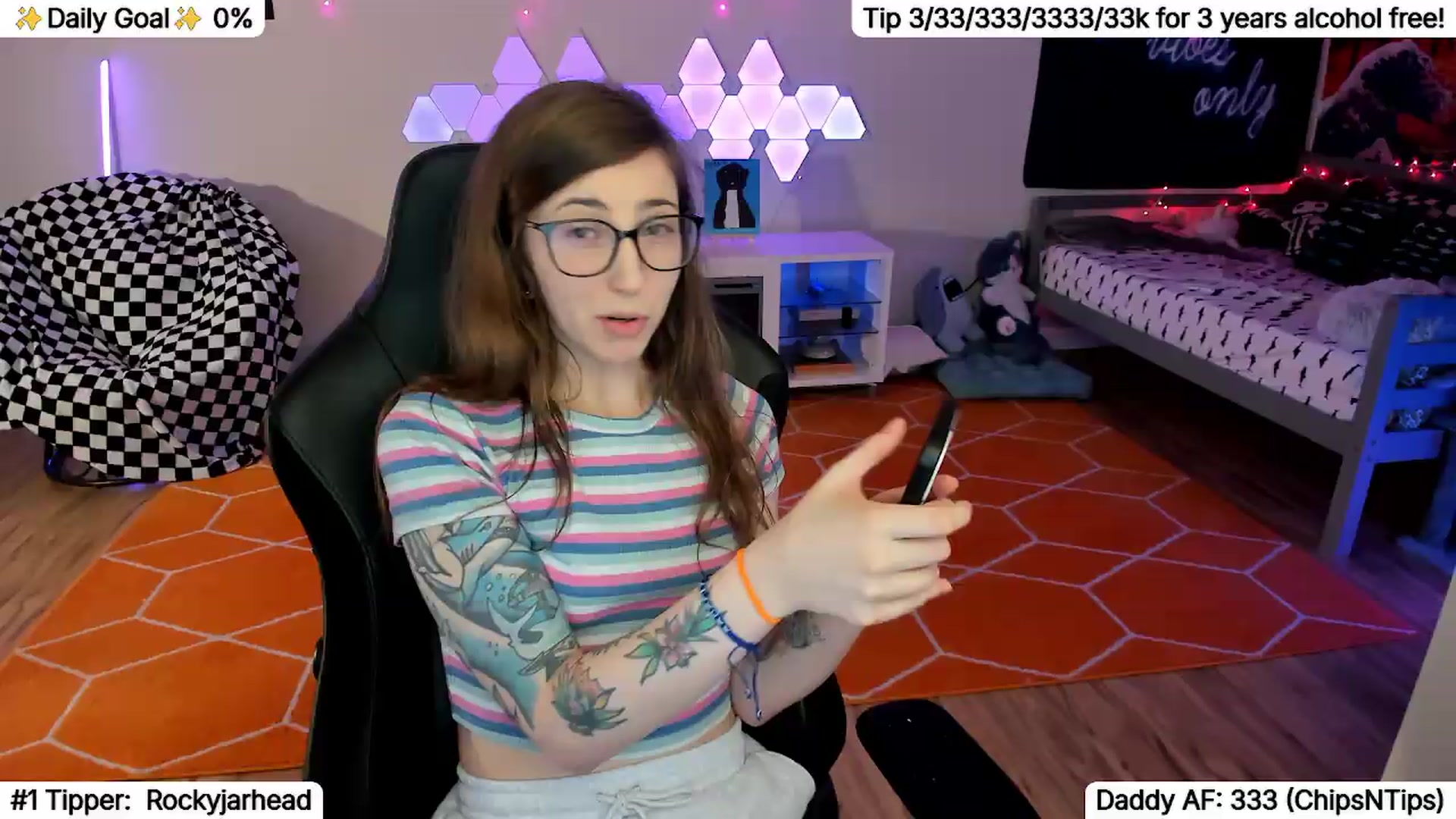 Gallery image thumbnail from TheSharkQueen's myfreecams stream on, 07/08/2026, 01:01 image 6 of 20
