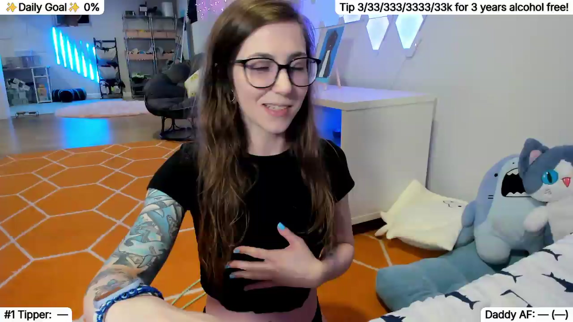 Gallery image thumbnail from TheSharkQueen's myfreecams stream on, 07/09/2026, 05:19 image 1 of 20