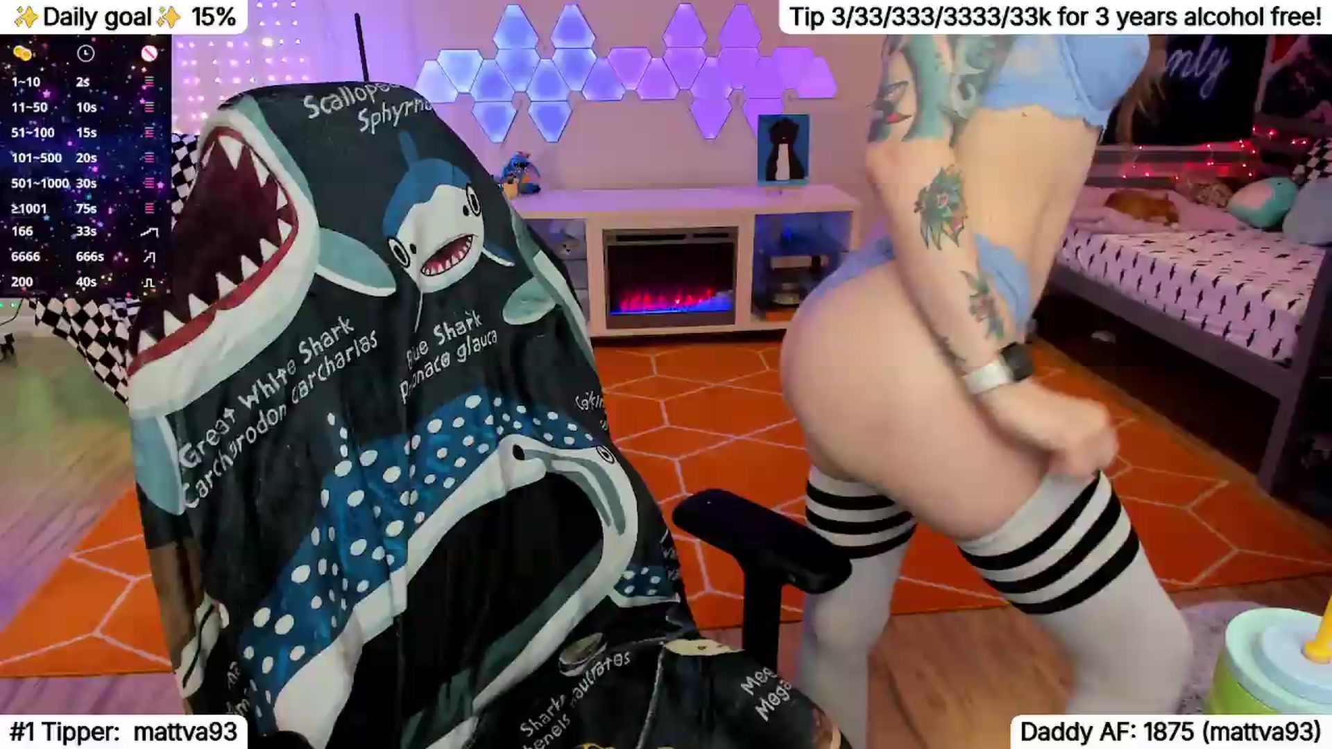 Gallery image thumbnail from TheSharkQueen's myfreecams stream on, 08/01/2026, 06:12 image 7 of 20