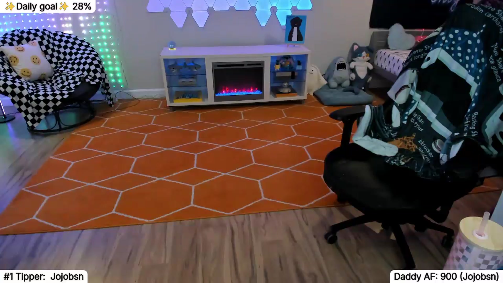Gallery image thumbnail from TheSharkQueen's myfreecams stream on, 08/07/2026, 01:36 image 9 of 20