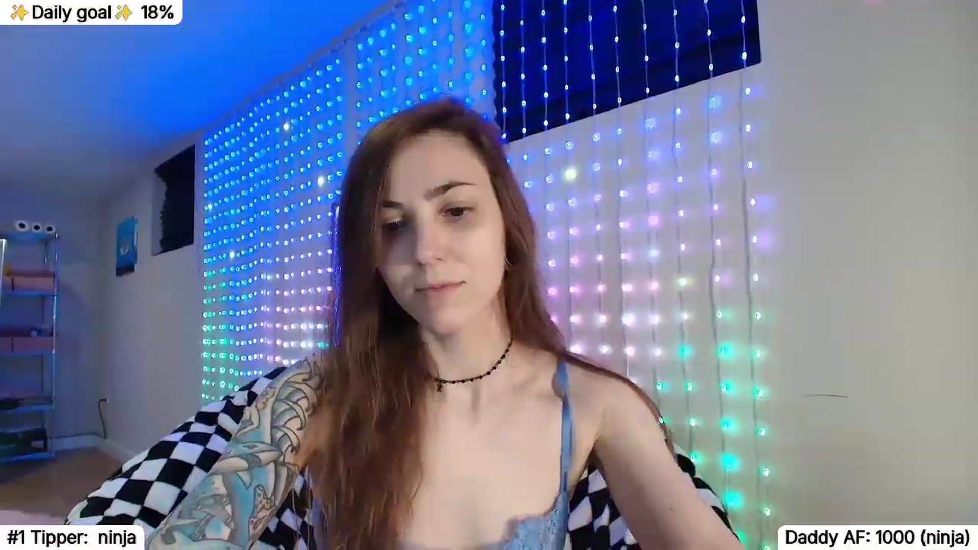 Gallery image thumbnail from TheSharkQueen's myfreecams stream on, 08/15/2026, 04:54 image 4 of 20