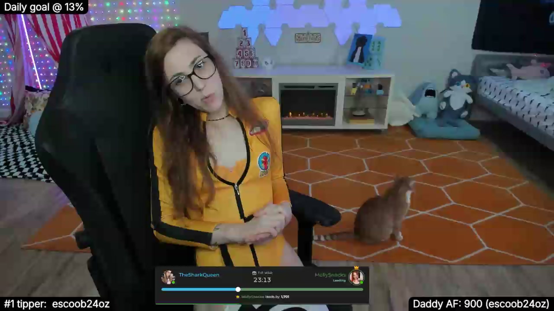 Gallery image thumbnail from TheSharkQueen's myfreecams stream on, 10/04/2026, 01:32 image 2 of 20