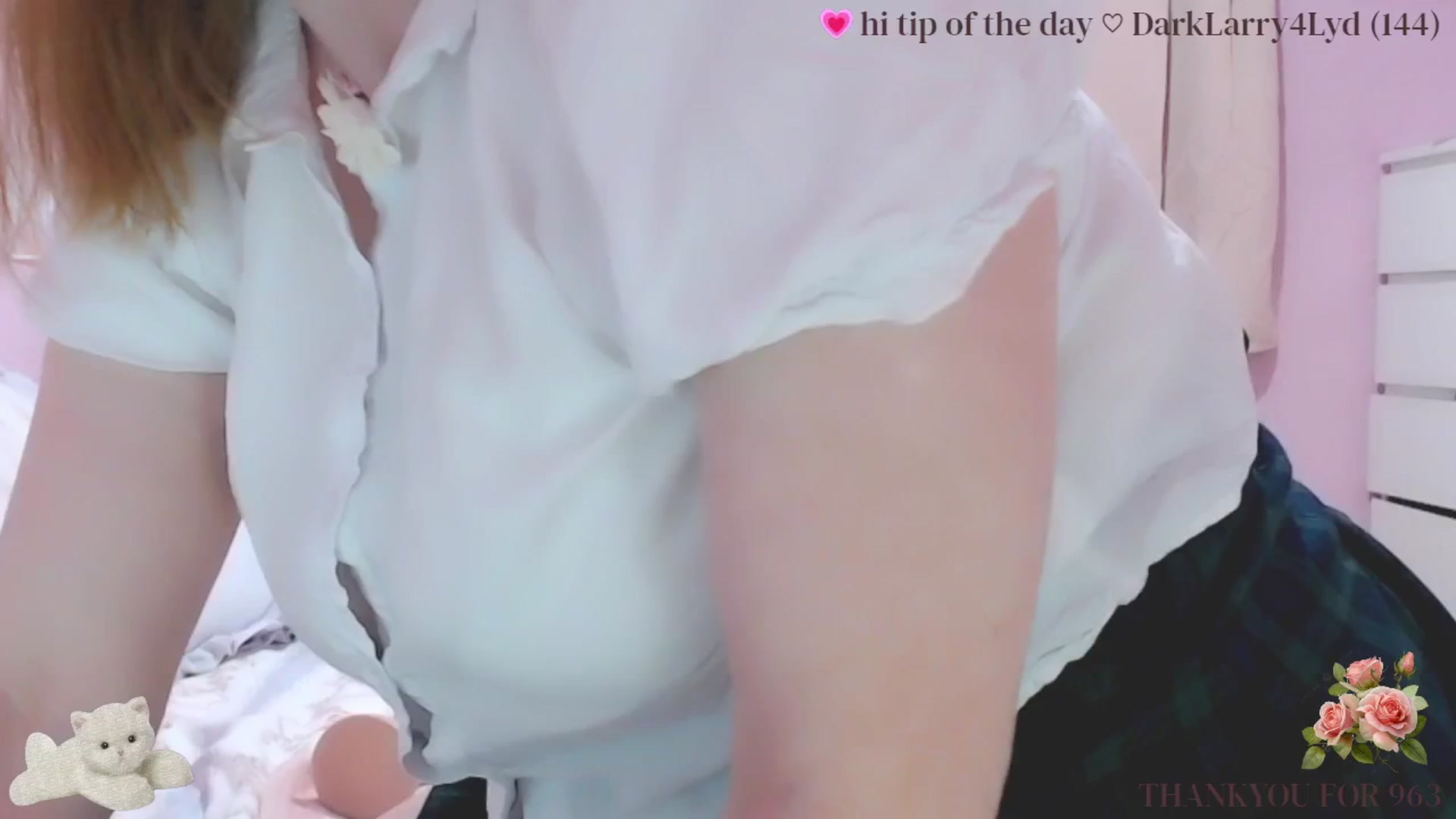 Gallery image thumbnail from TheSnowBunny's myfreecams stream on, 05/07/2025, 23:50 image 1 of 20