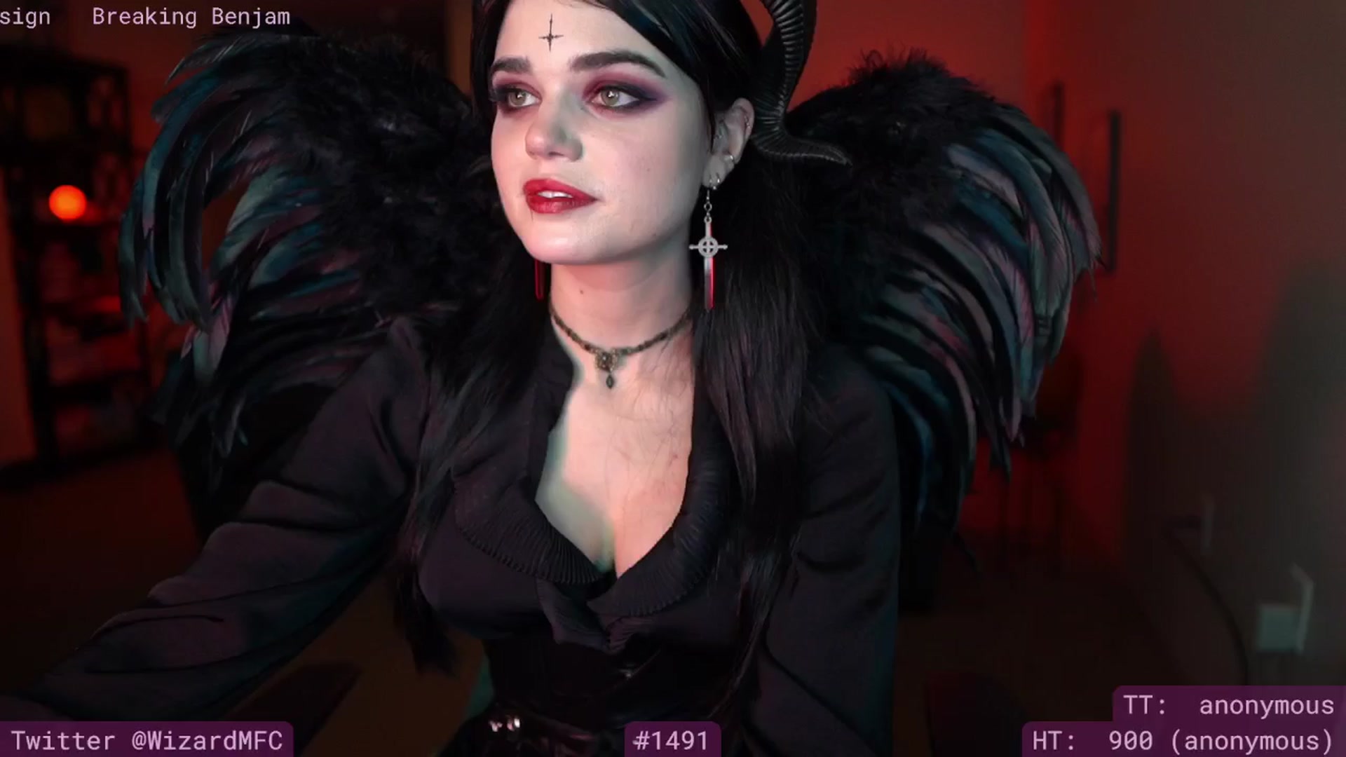Gallery image thumbnail from TheVVizard's myfreecams stream on, 10/26/2024, 07:26 image 8 of 20