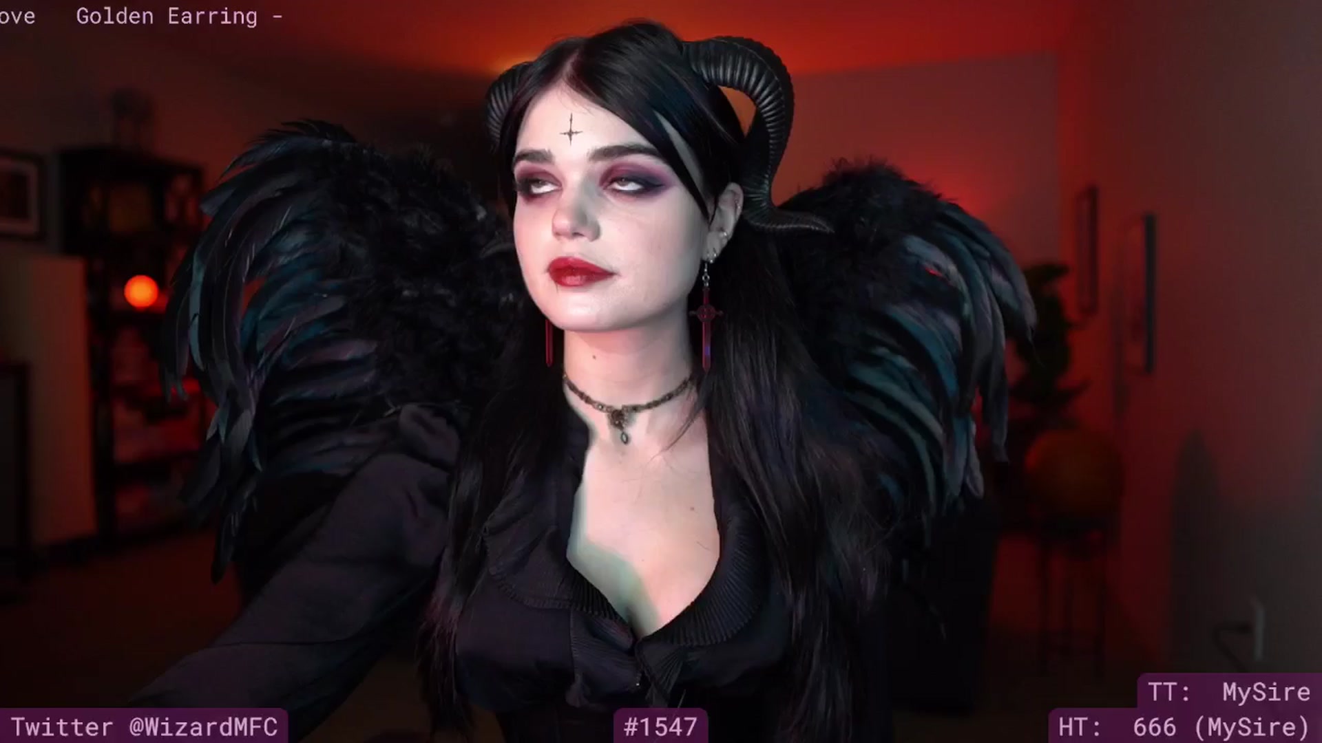 Gallery image thumbnail from TheVVizard's myfreecams stream on, 10/26/2024, 07:26 image 5 of 20