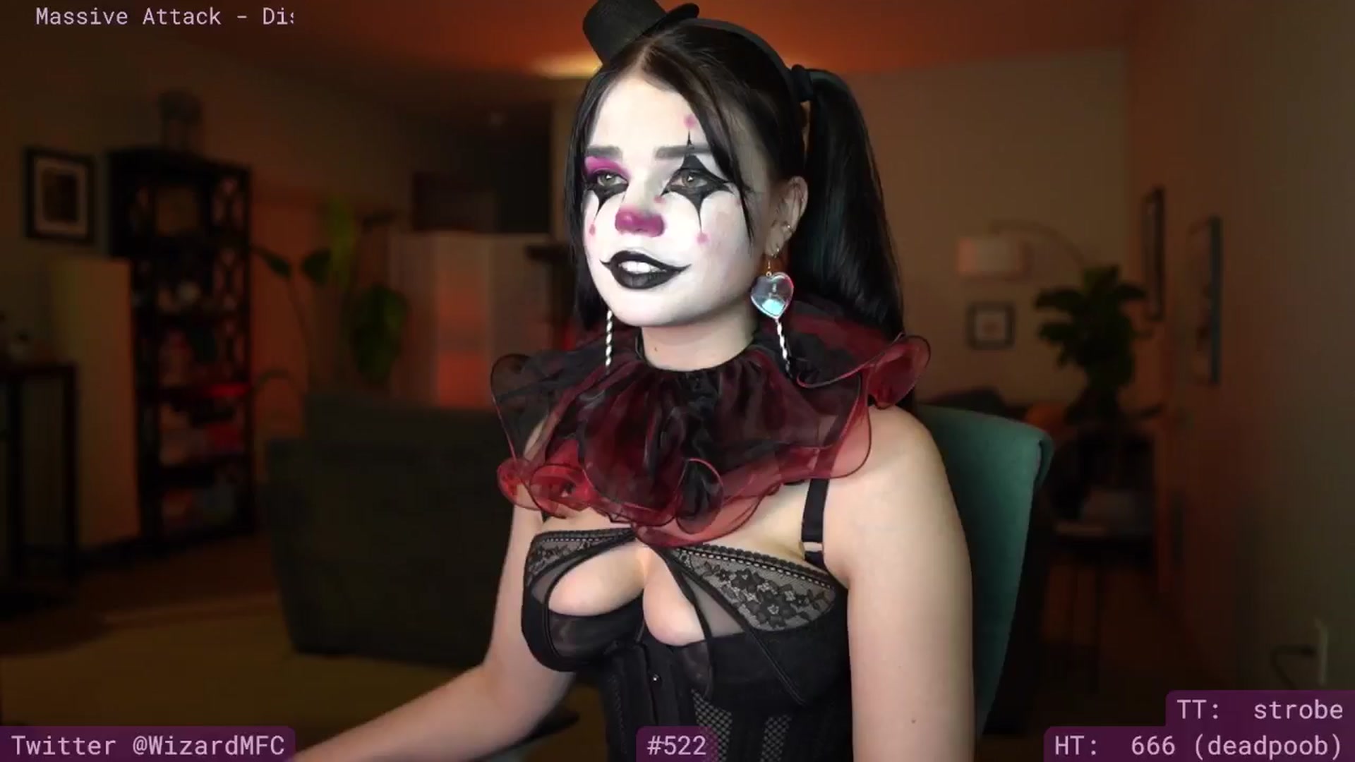 Gallery image thumbnail from TheVVizard's myfreecams stream on, 11/01/2024, 10:20 image 2 of 20