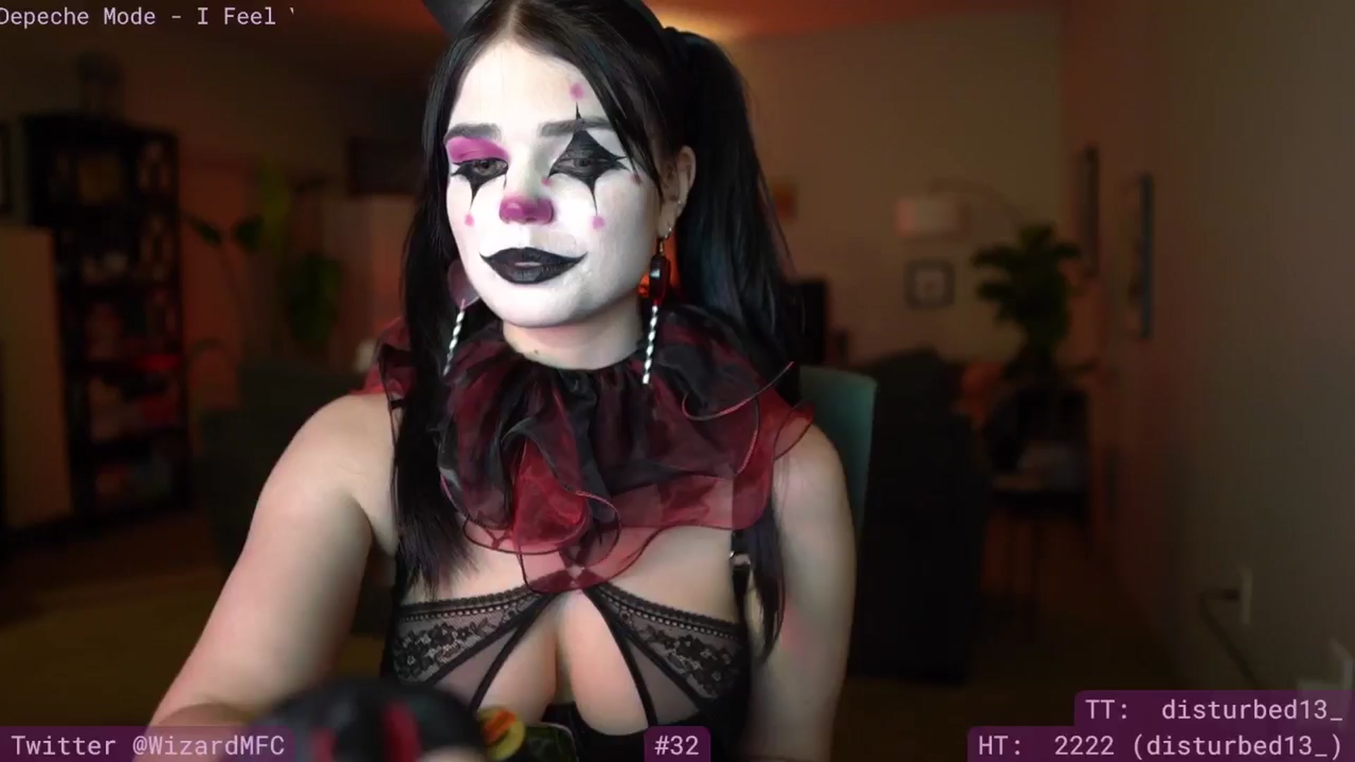 Gallery image thumbnail from TheVVizard's myfreecams stream on, 11/01/2024, 10:20 image 11 of 20