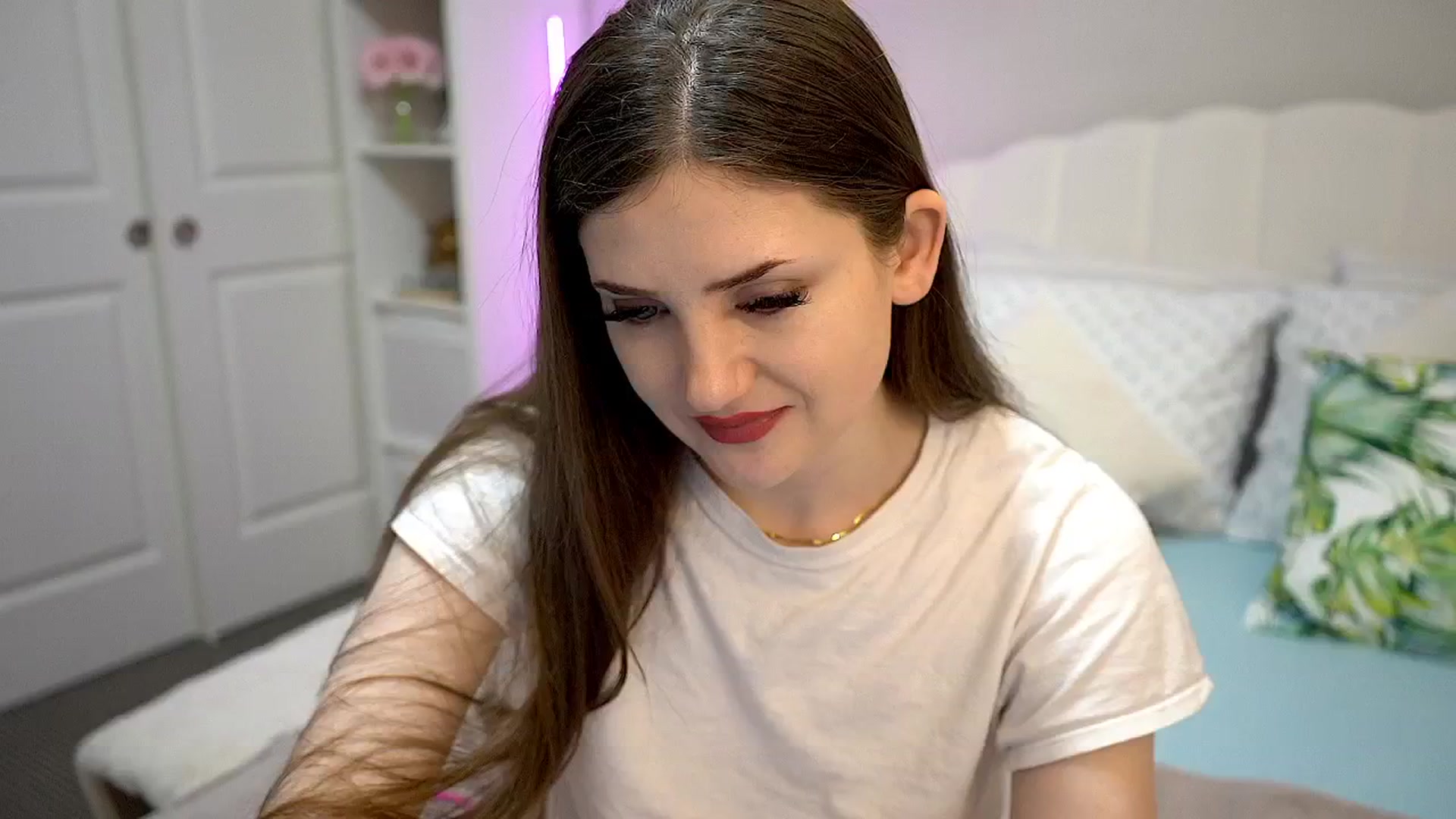 Gallery image thumbnail from TheW1tchQueen's myfreecams stream on, 03/14/2025, 07:05 image 7 of 20