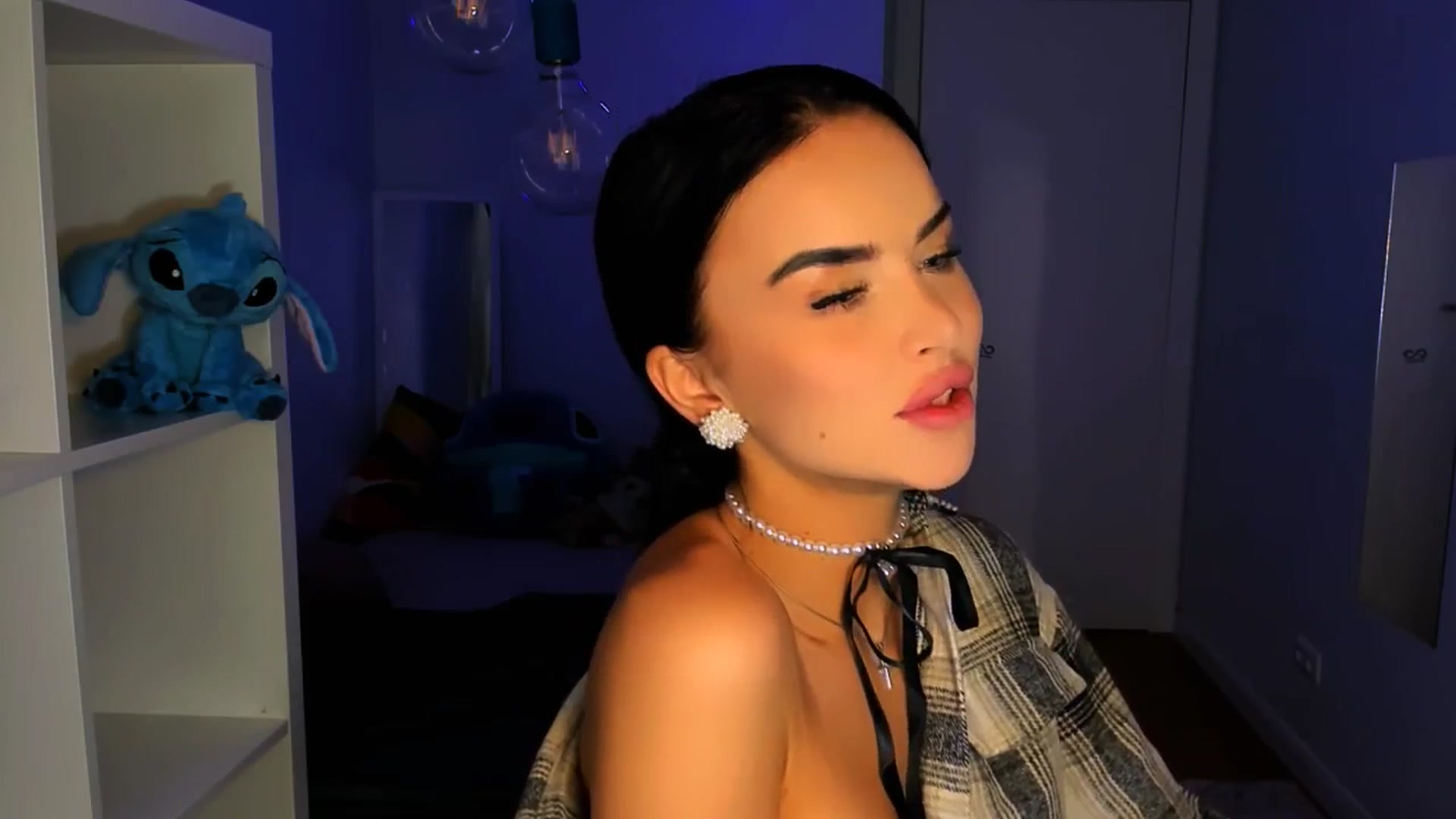 Gallery image thumbnail from TheWizardJenn's myfreecams stream on, 07/11/2025, 11:47 image 6 of 20