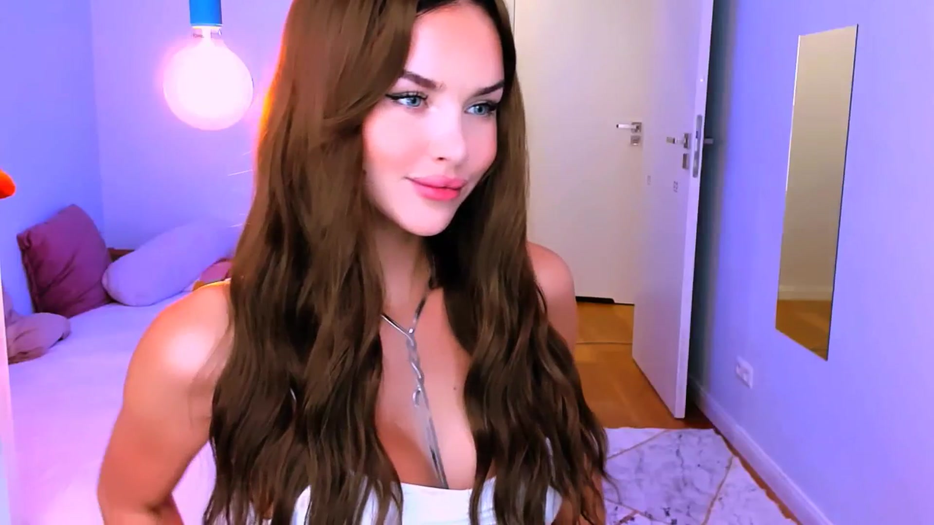 Gallery image thumbnail from TheWizardJenn's myfreecams stream on, 07/27/2025, 13:54 image 10 of 20