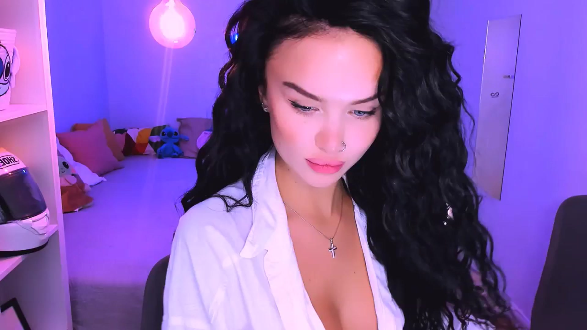 Gallery image thumbnail from TheWizardJenn's myfreecams stream on, 08/15/2025, 15:58 image 16 of 20