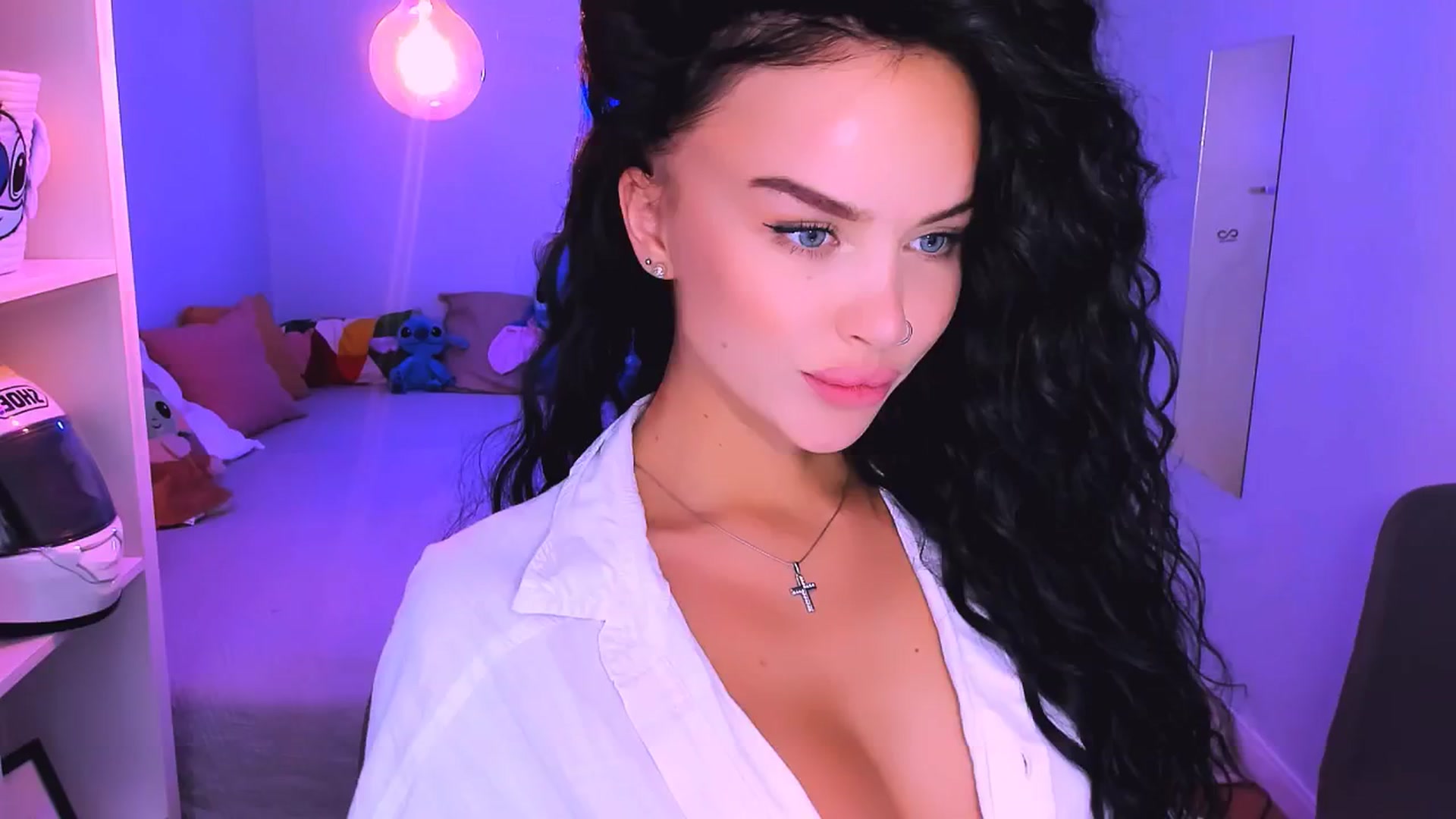 Gallery image thumbnail from TheWizardJenn's myfreecams stream on, 08/15/2025, 15:58 image 2 of 20