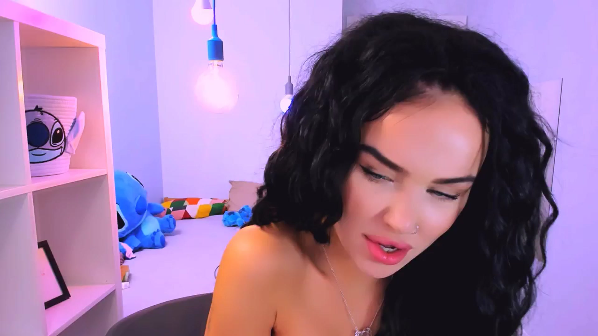 Gallery image thumbnail from TheWizardJenn's myfreecams stream on, 08/22/2025, 16:34 image 15 of 20