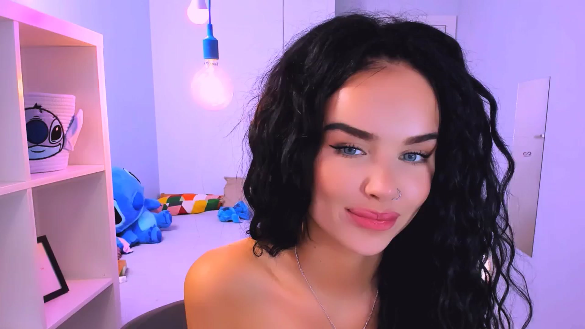 Gallery image thumbnail from TheWizardJenn's myfreecams stream on, 08/22/2025, 16:34 image 14 of 20