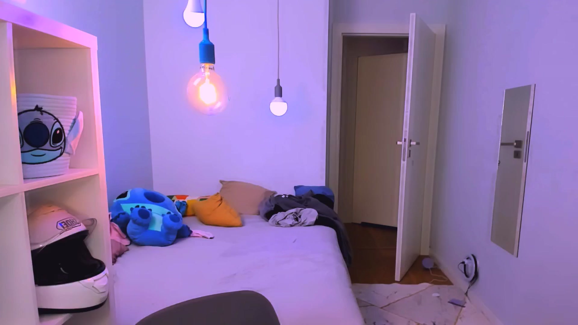 Gallery image thumbnail from TheWizardJenn's myfreecams stream on, 08/24/2025, 15:56 image 7 of 20