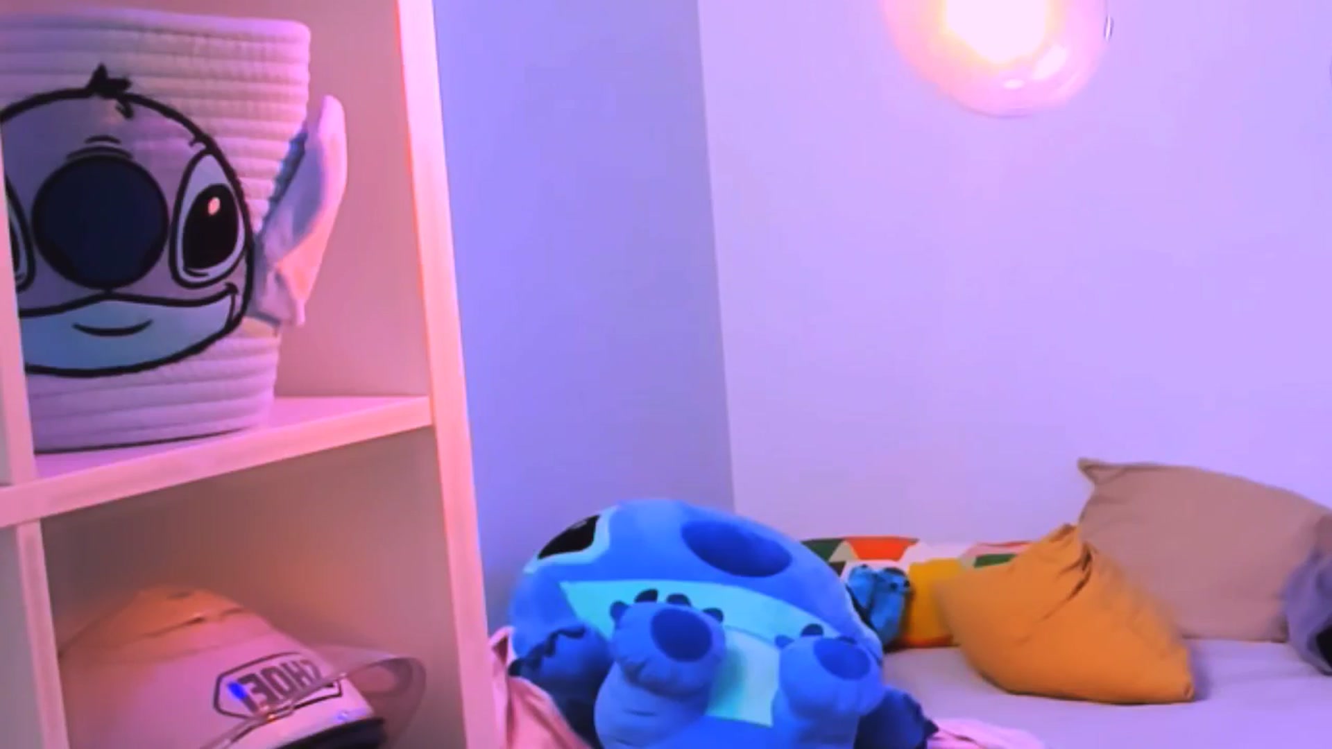 Gallery image thumbnail from TheWizardJenn's myfreecams stream on, 08/24/2025, 16:40 image 10 of 20