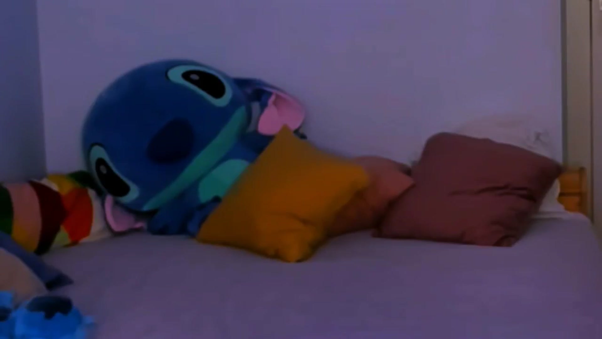 Gallery image thumbnail from TheWizardJenn's myfreecams stream on, 09/15/2025, 15:45 image 7 of 20