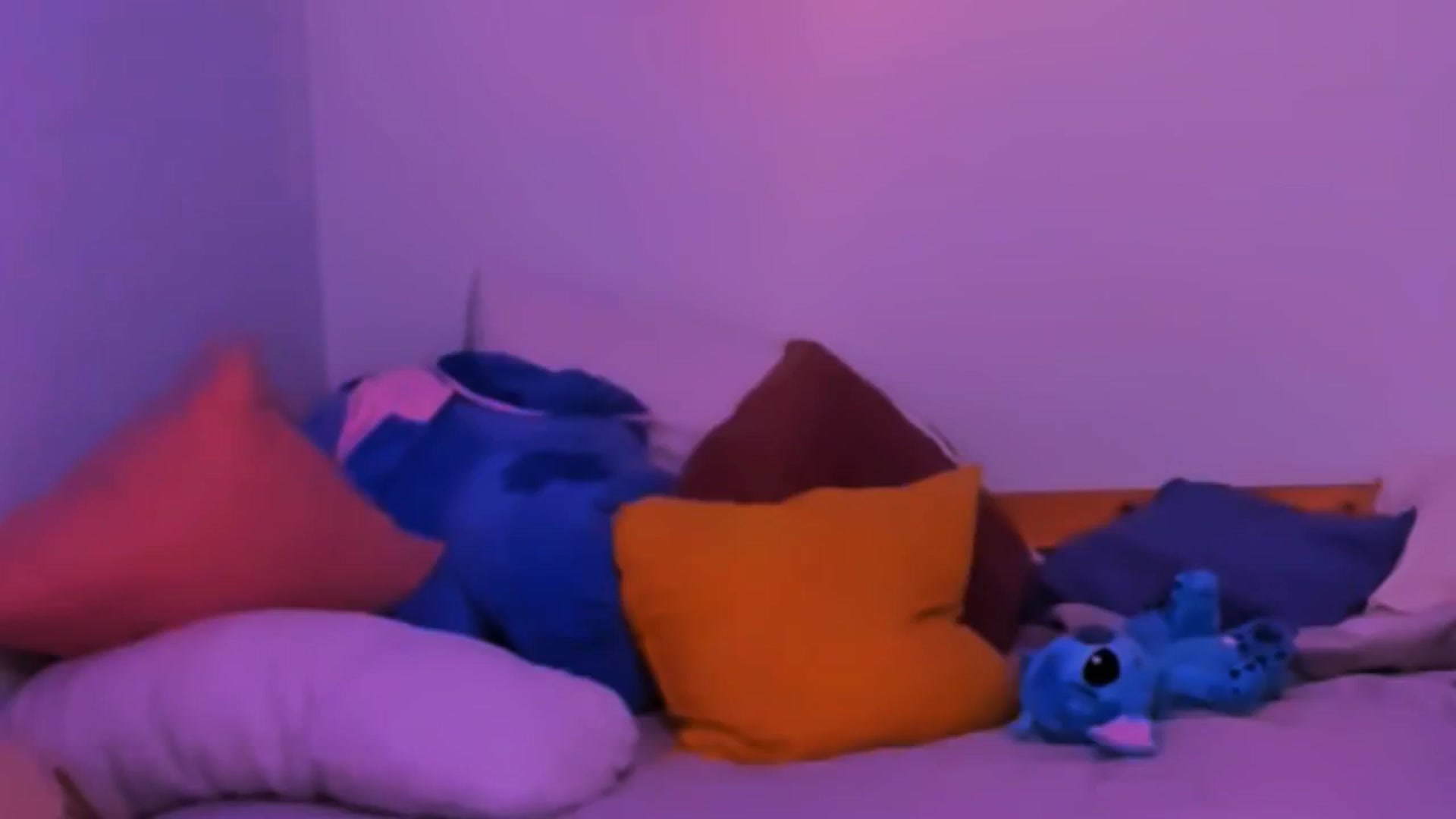 Gallery image thumbnail from TheWizardJenn's myfreecams stream on, 09/18/2025, 20:24 image 5 of 20