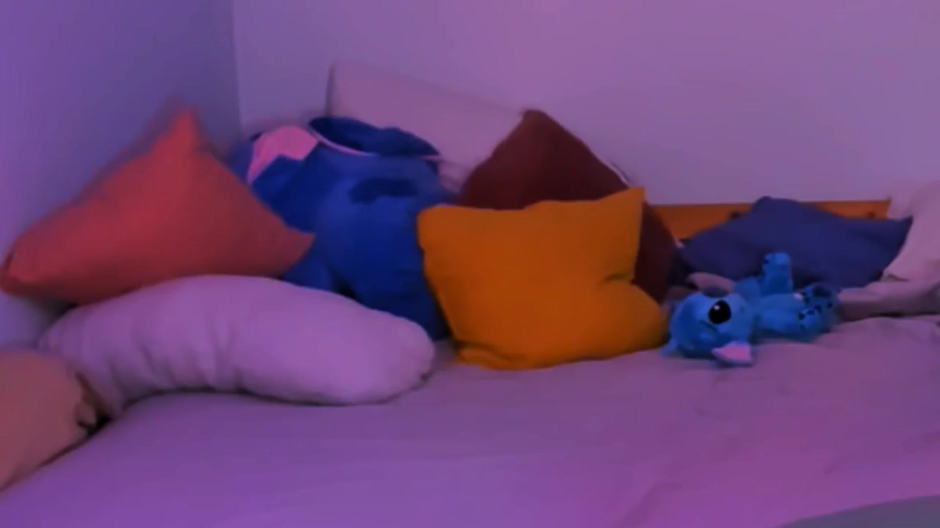 Gallery image thumbnail from TheWizardJenn's myfreecams stream on, 09/18/2025, 20:24 image 18 of 20