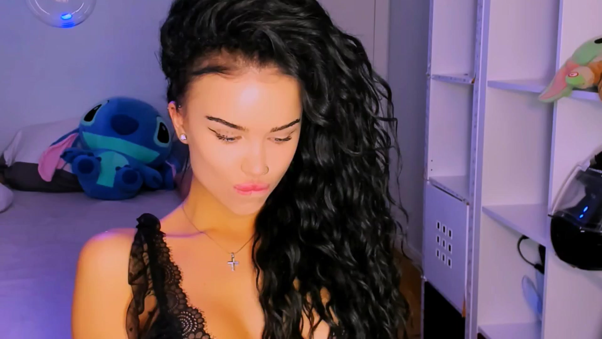 Gallery image thumbnail from TheWizardJenn's myfreecams stream on, 09/22/2025, 13:59 image 16 of 20