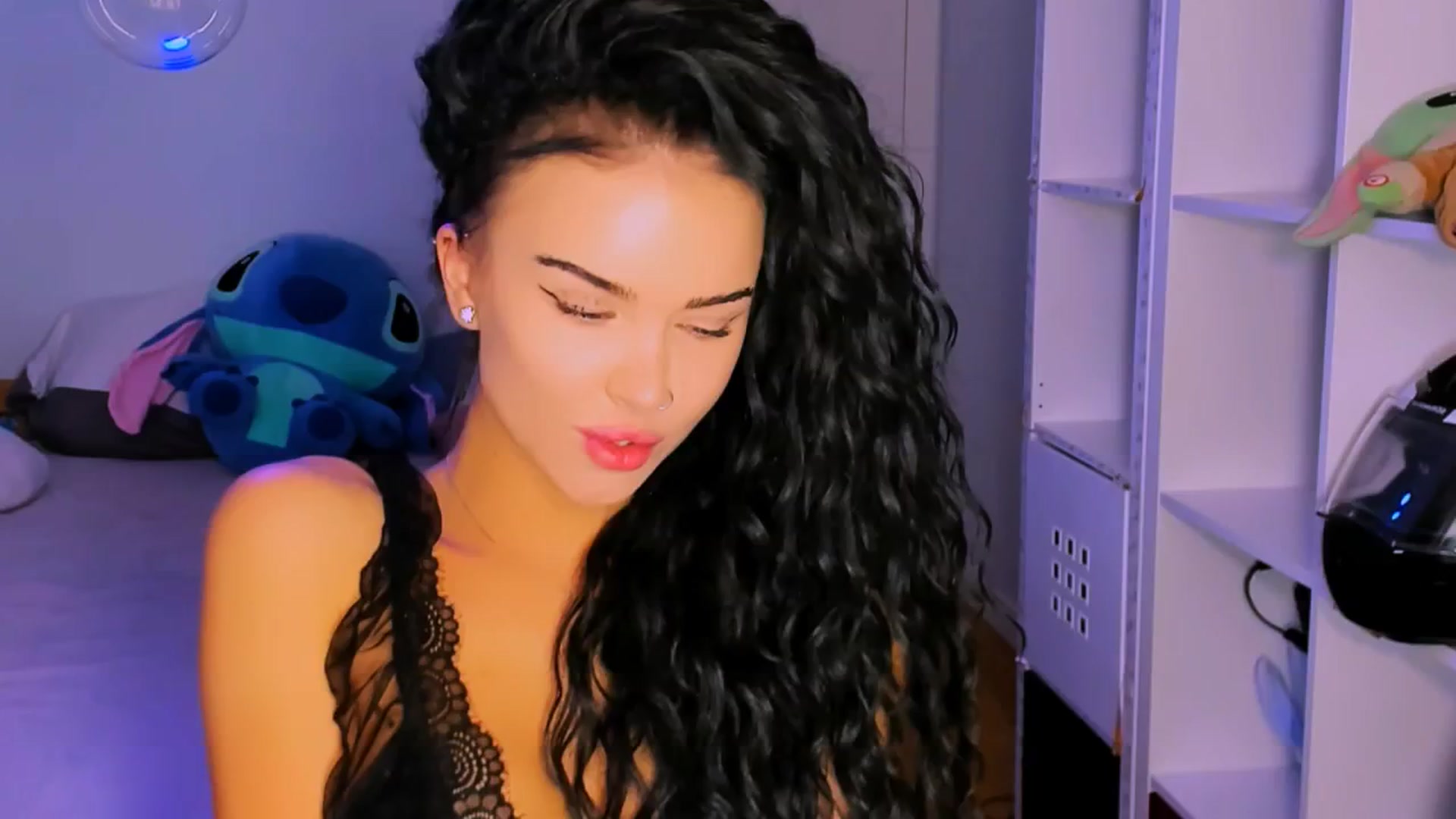 Gallery image thumbnail from TheWizardJenn's myfreecams stream on, 09/22/2025, 14:47 image 8 of 20