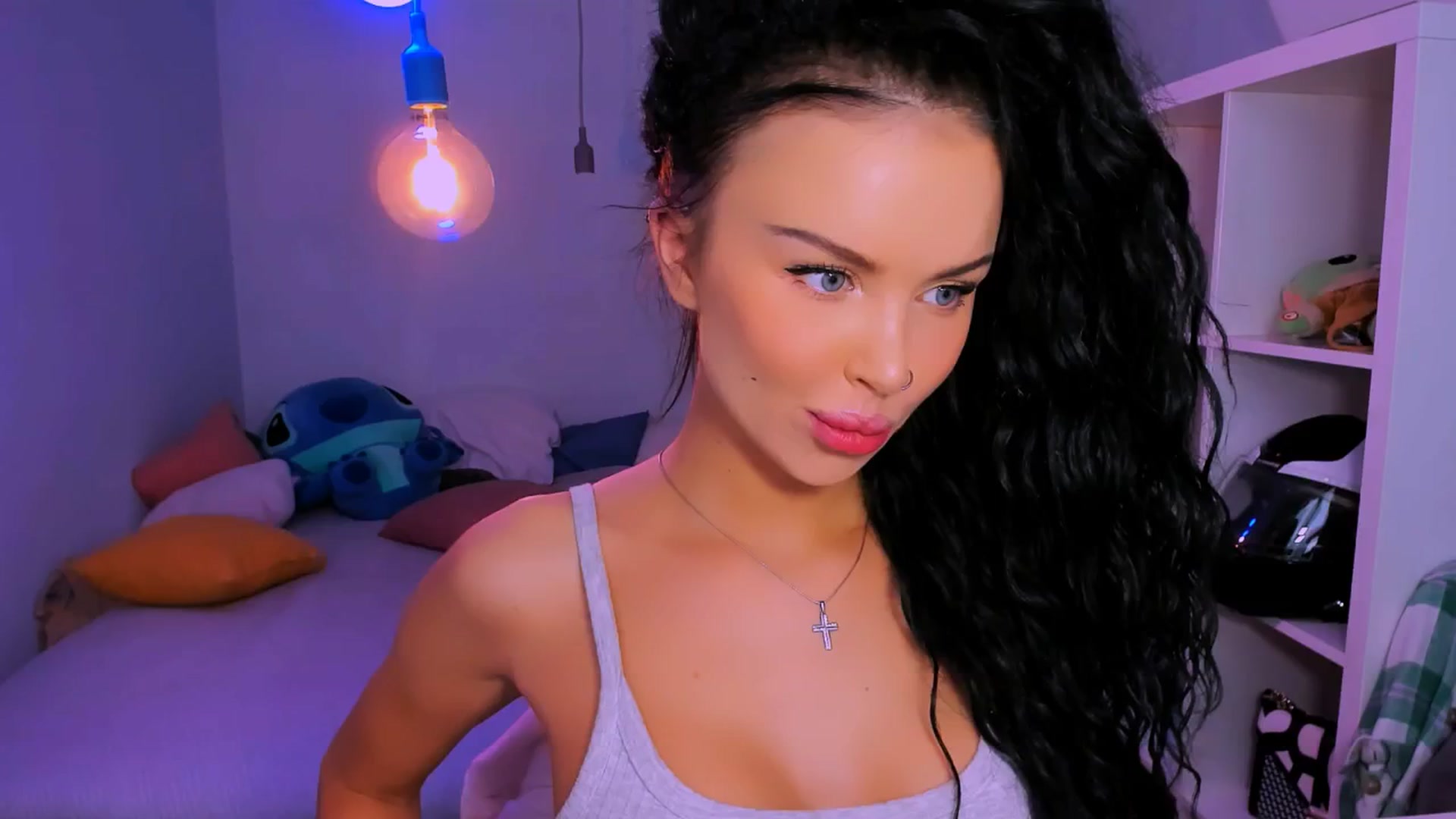 Gallery image thumbnail from TheWizardJenn's myfreecams stream on, 09/24/2025, 13:09 image 18 of 20