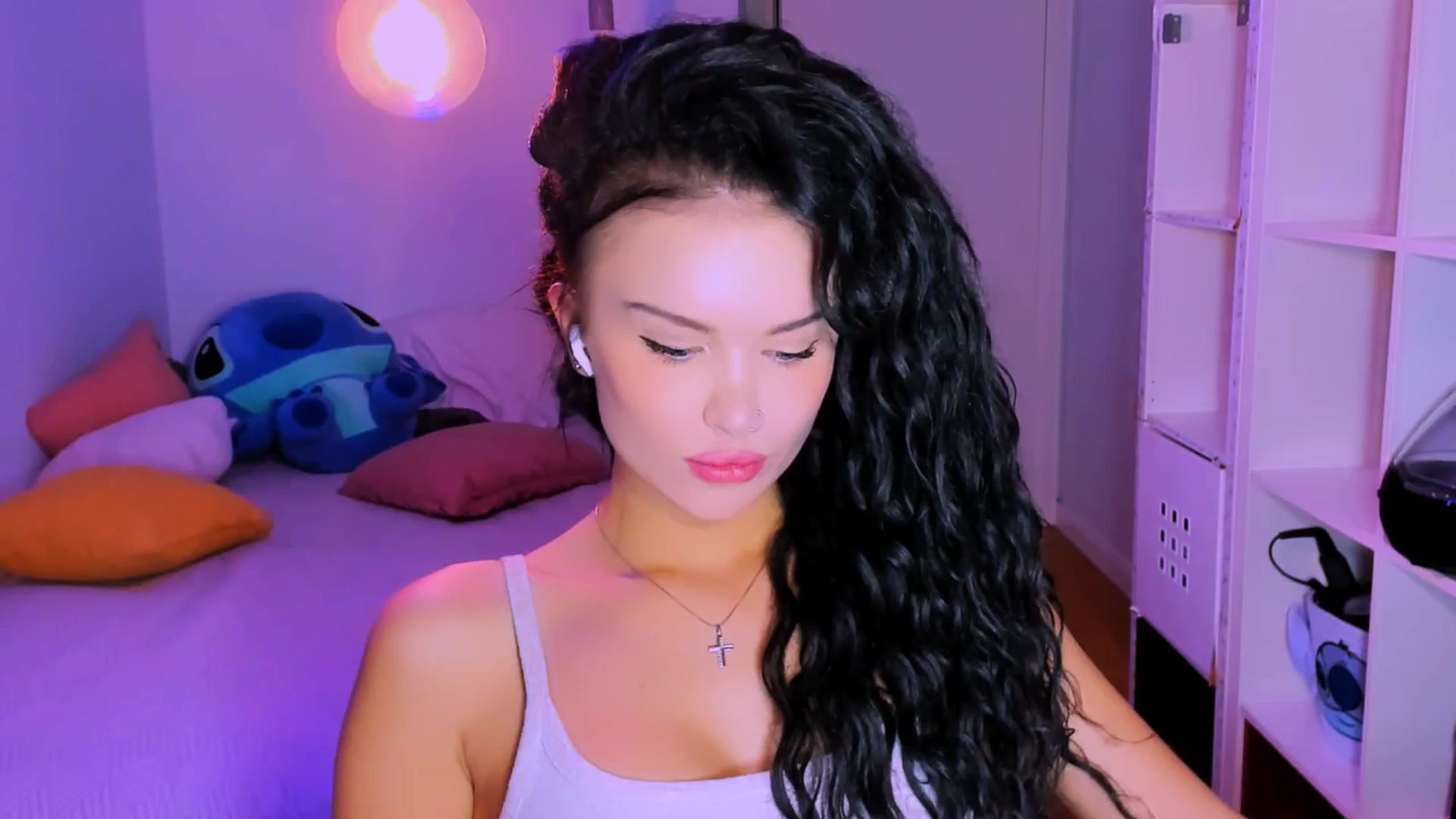 Gallery image thumbnail from TheWizardJenn's myfreecams stream on, 09/24/2025, 18:00 image 11 of 20