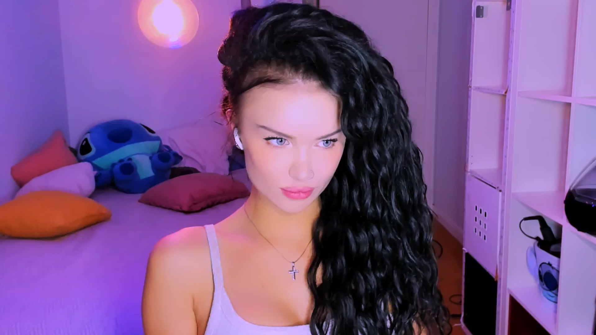 Gallery image thumbnail from TheWizardJenn's myfreecams stream on, 09/24/2025, 18:00 image 6 of 20