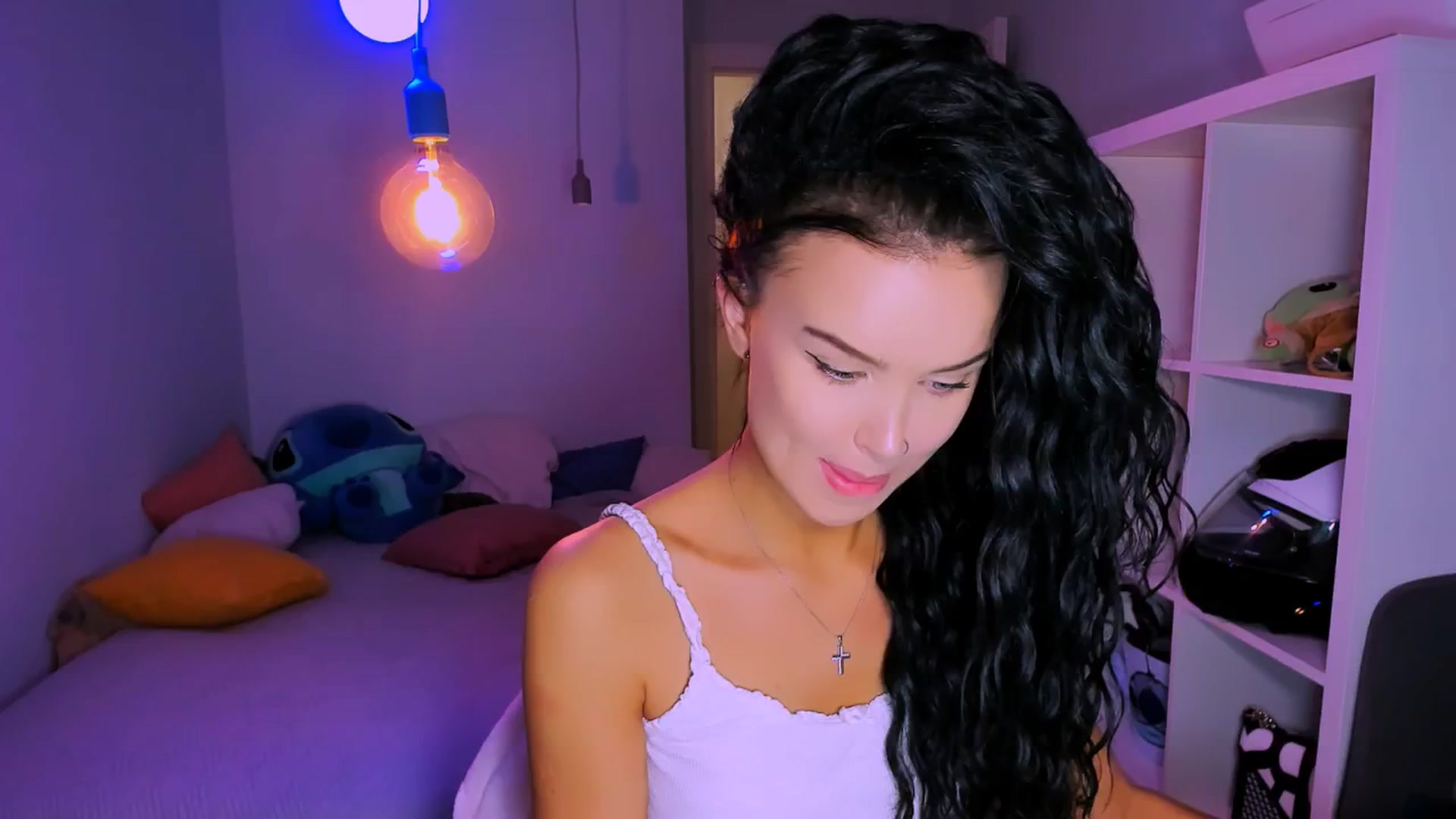 Gallery image thumbnail from TheWizardJenn's myfreecams stream on, 09/25/2025, 16:32 image 6 of 20