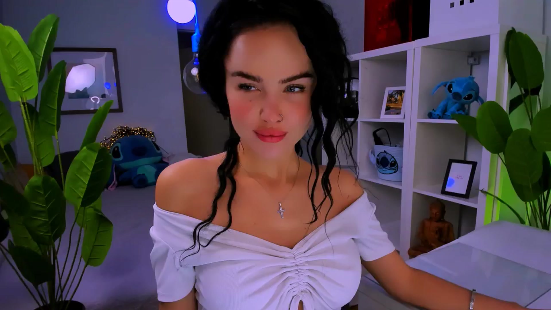 Gallery image thumbnail from TheWizardJenn's myfreecams stream on, 10/04/2025, 09:34 image 16 of 20