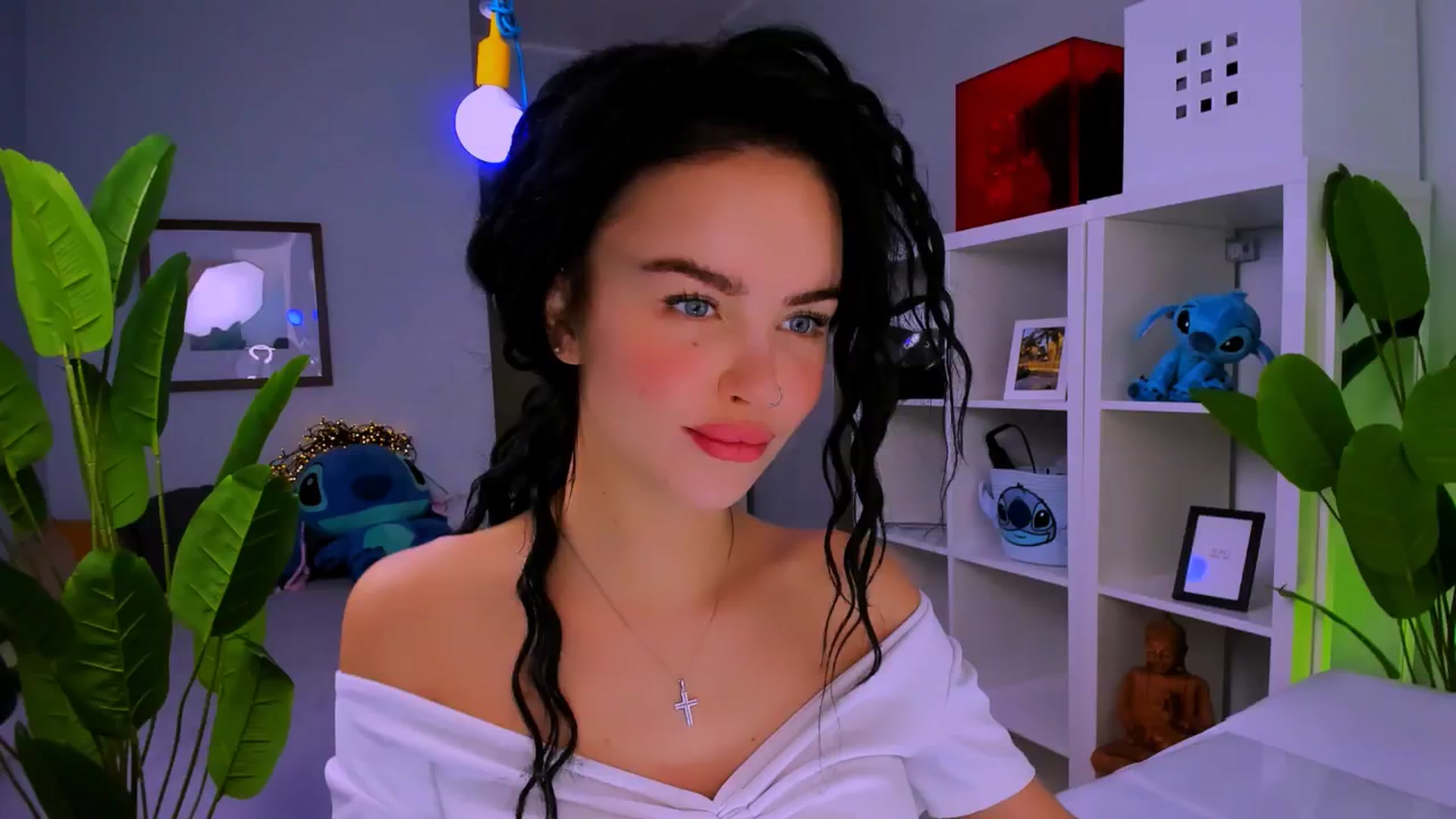 Gallery image thumbnail from TheWizardJenn's myfreecams stream on, 10/04/2025, 09:34 image 6 of 20