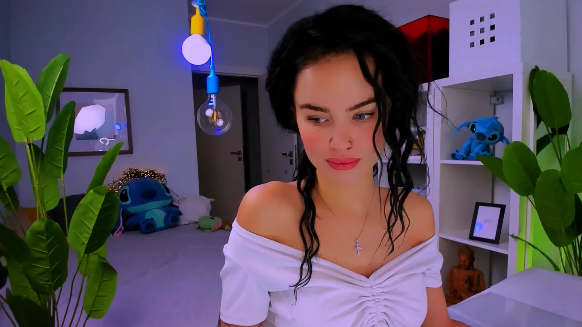 Gallery image thumbnail from TheWizardJenn's myfreecams stream on, 10/04/2025, 09:34 image 1 of 20