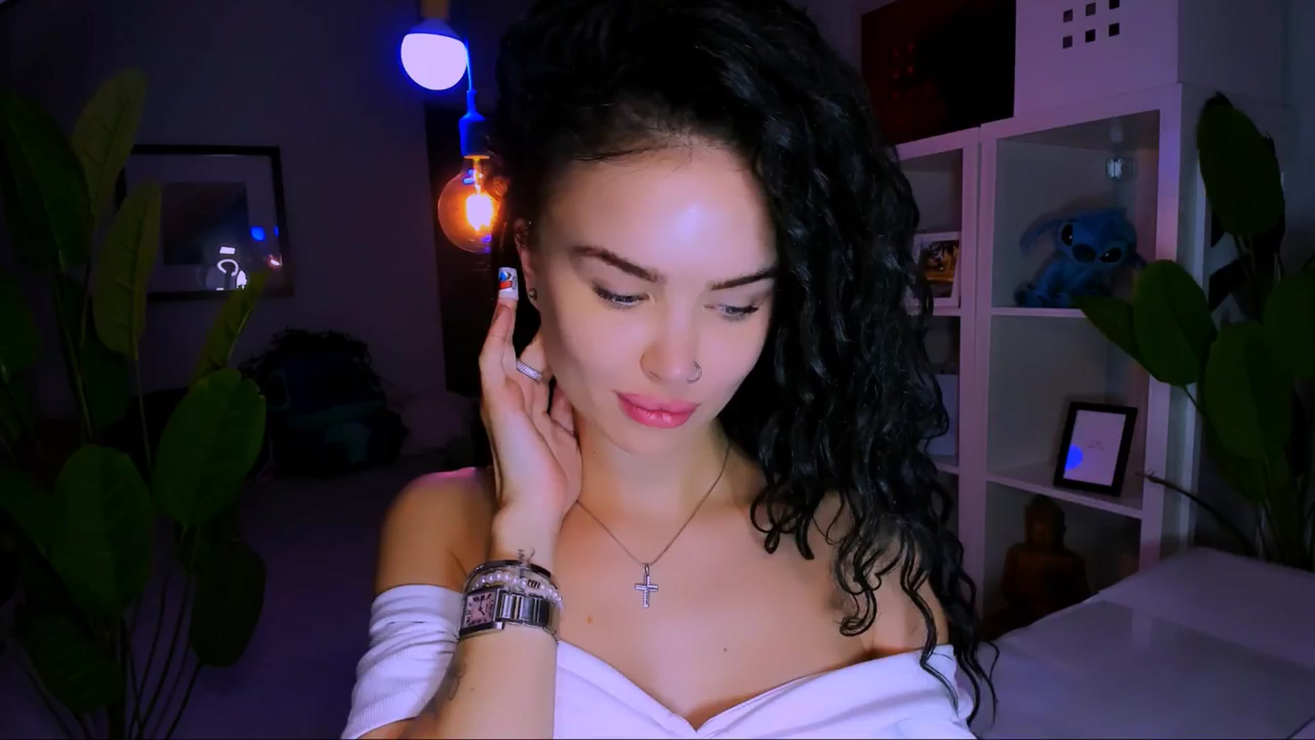 Gallery image thumbnail from TheWizardJenn's myfreecams stream on, 10/04/2025, 16:30 image 15 of 20