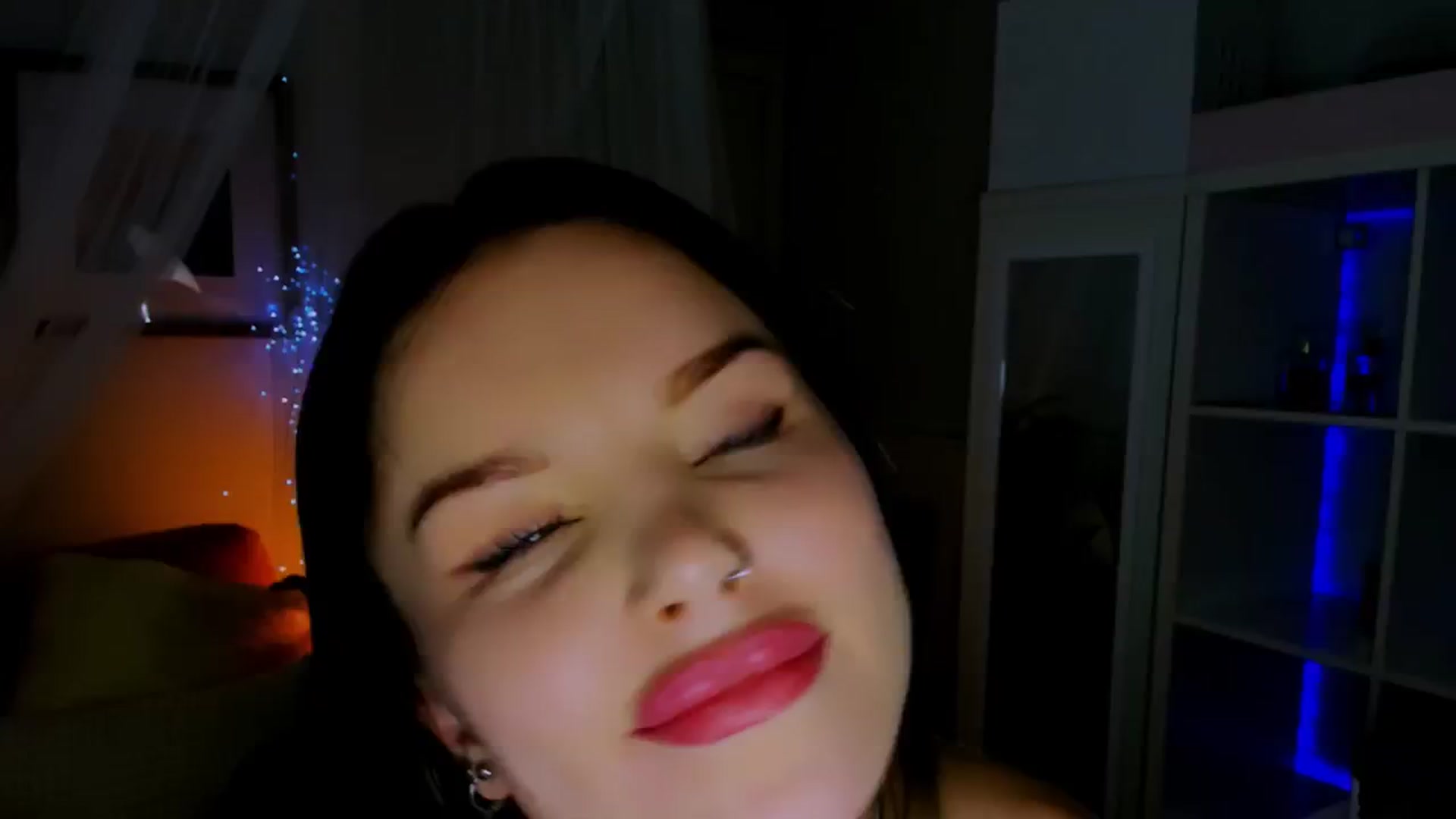 Gallery image thumbnail from TheWizardJenn's myfreecams stream on, 11/04/2025, 24:51 image 7 of 20
