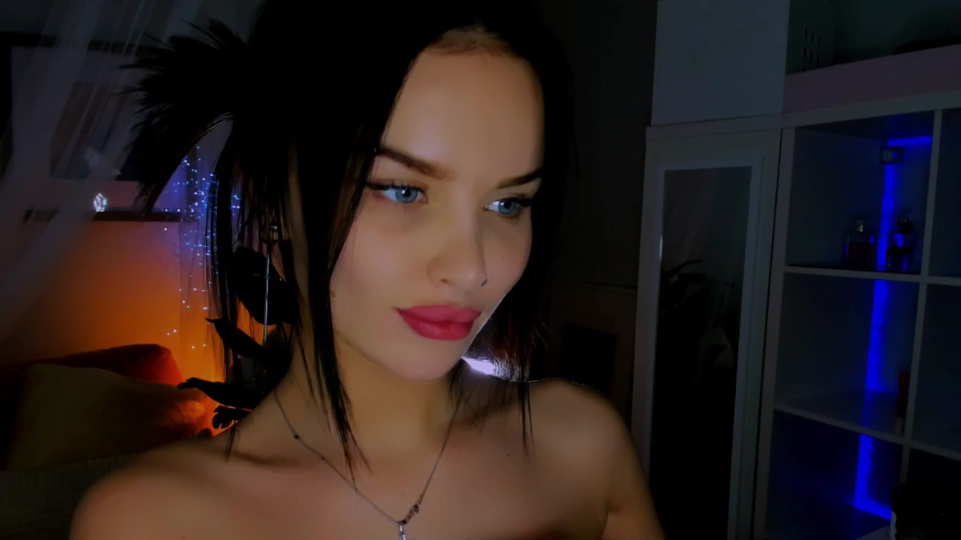 Gallery image thumbnail from TheWizardJenn's myfreecams stream on, 11/04/2025, 24:51 image 3 of 20