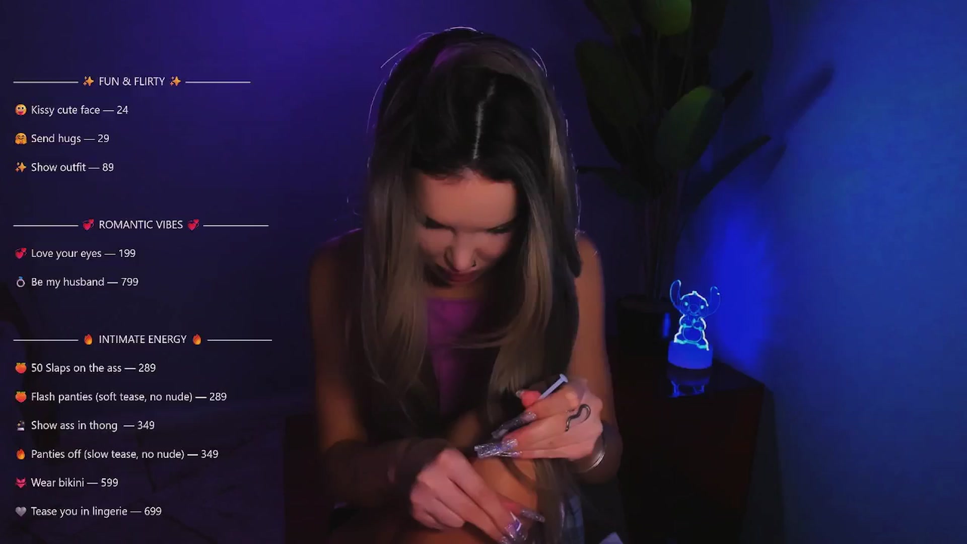 Gallery image thumbnail from TheWizardJenn's myfreecams stream on, 12/09/2025, 15:49 image 20 of 20