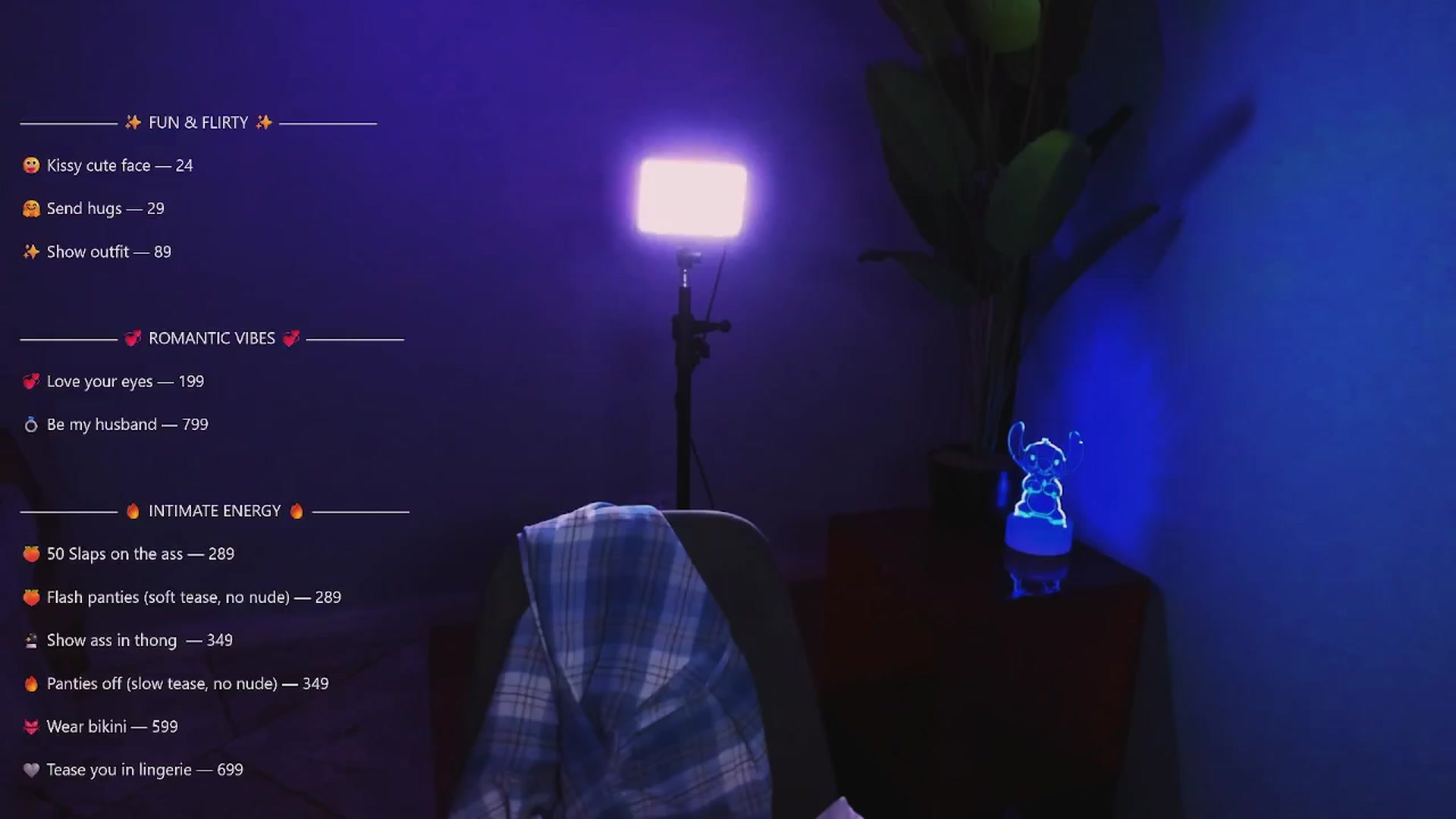 Gallery image thumbnail from TheWizardJenn's myfreecams stream on, 12/09/2025, 15:49 image 12 of 20