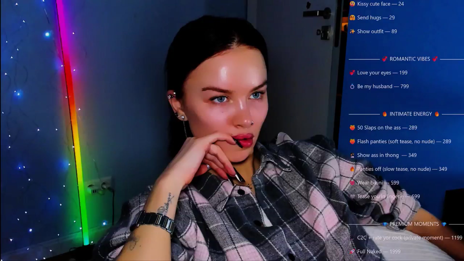 Gallery image thumbnail from TheWizardJenn's myfreecams stream on, 12/23/2025, 11:25 image 18 of 20