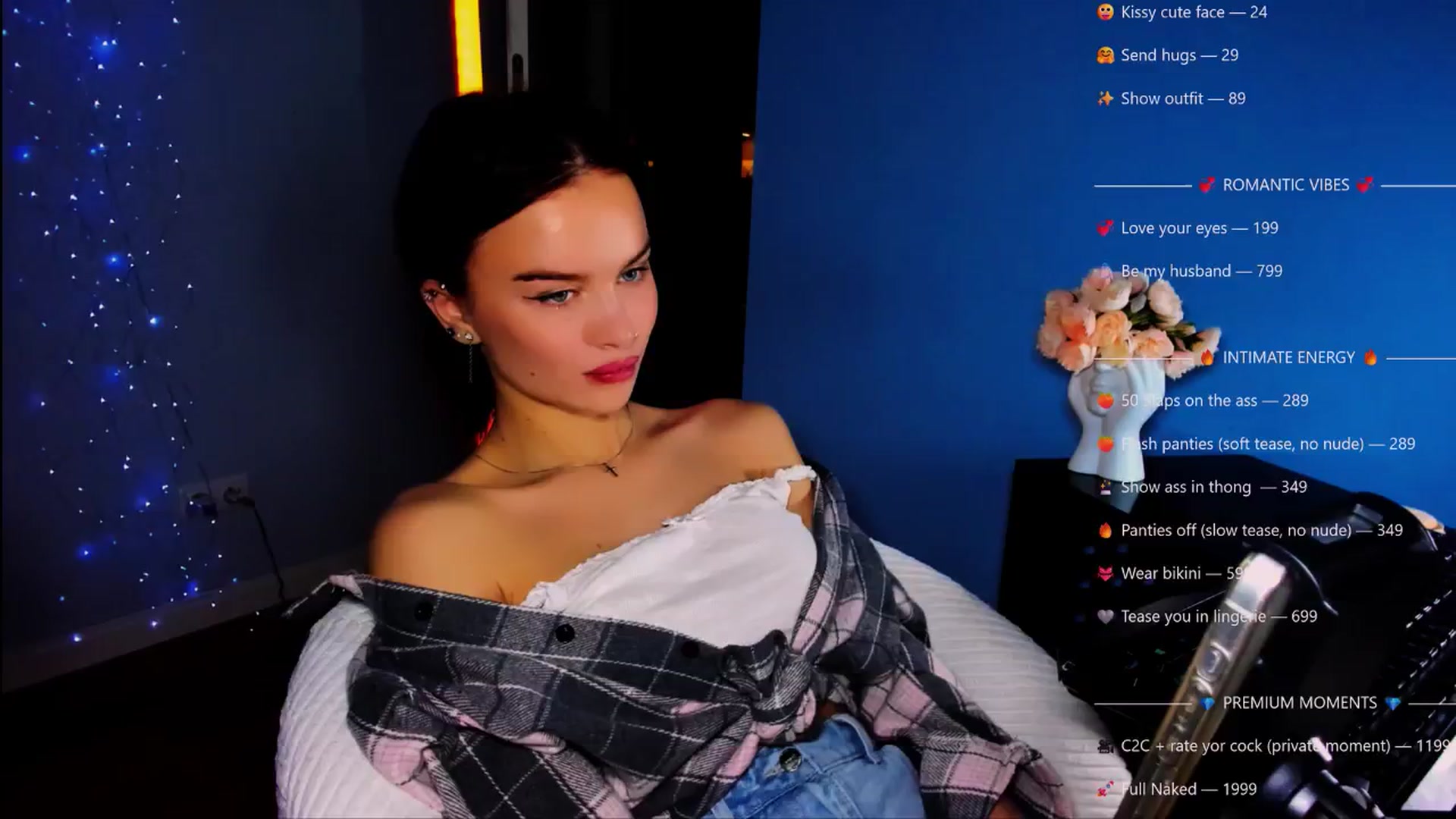 Gallery image thumbnail from TheWizardJenn's myfreecams stream on, 12/23/2025, 16:12 image 8 of 20