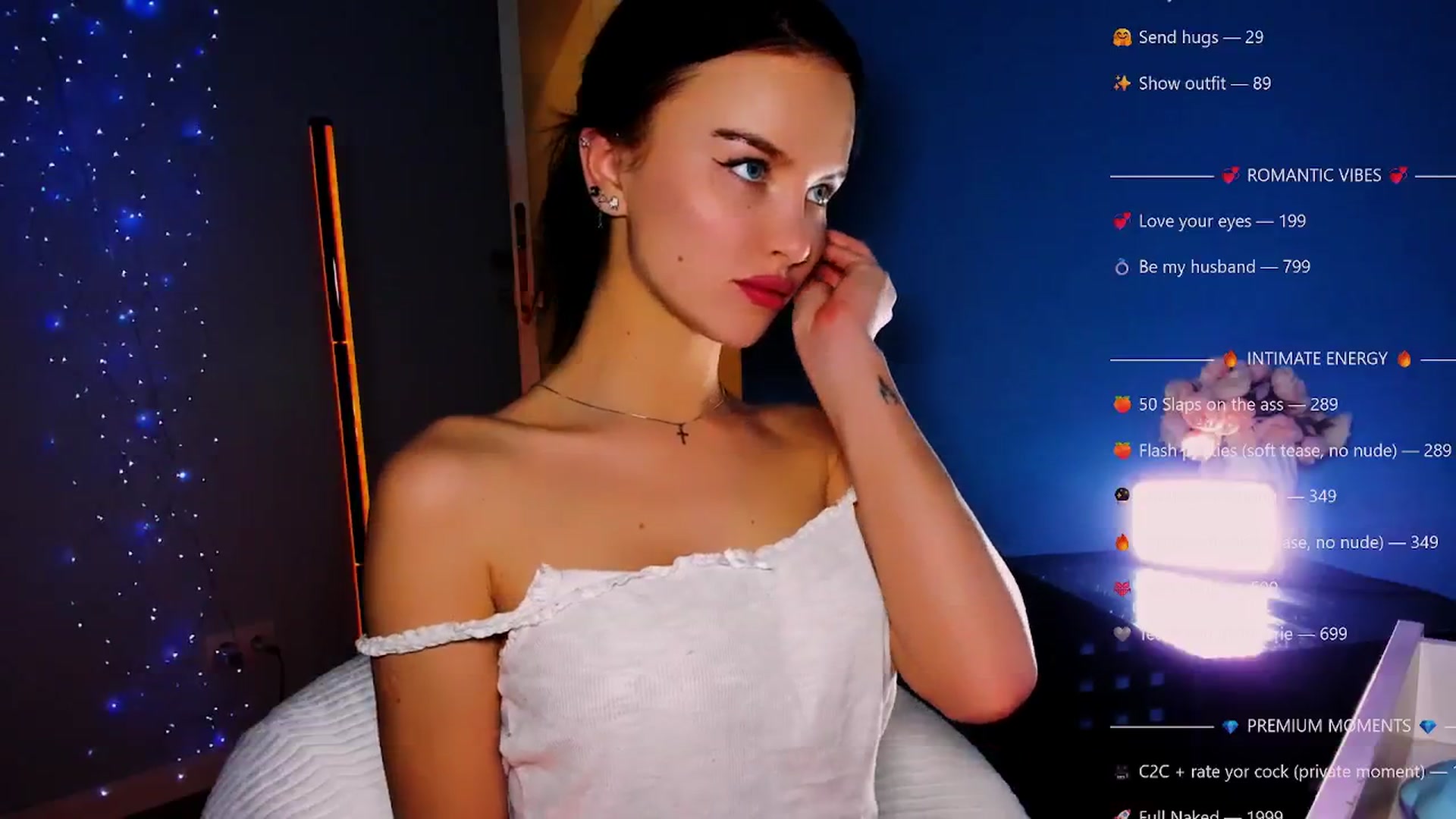 Gallery image thumbnail from TheWizardJenn's myfreecams stream on, 12/23/2025, 19:13 image 16 of 20