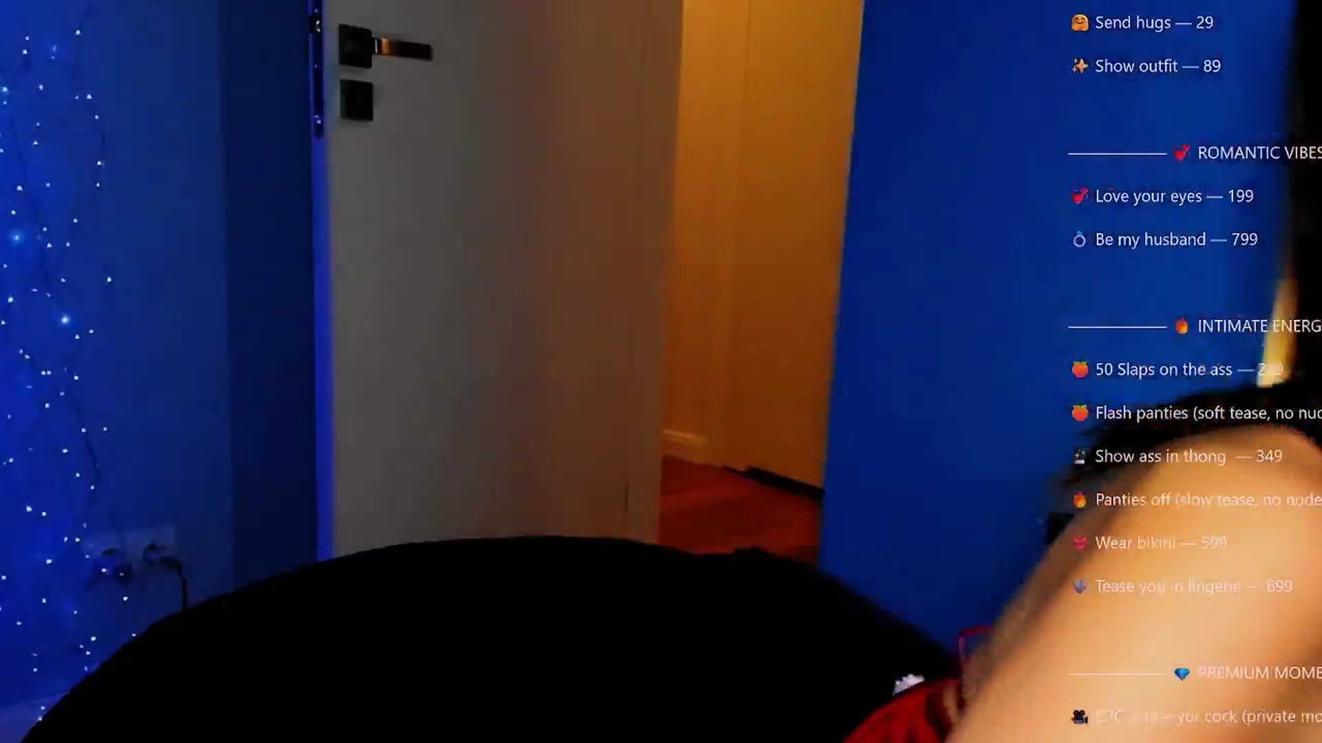 Gallery image thumbnail from TheWizardJenn's myfreecams stream on, 12/24/2025, 16:14 image 12 of 20