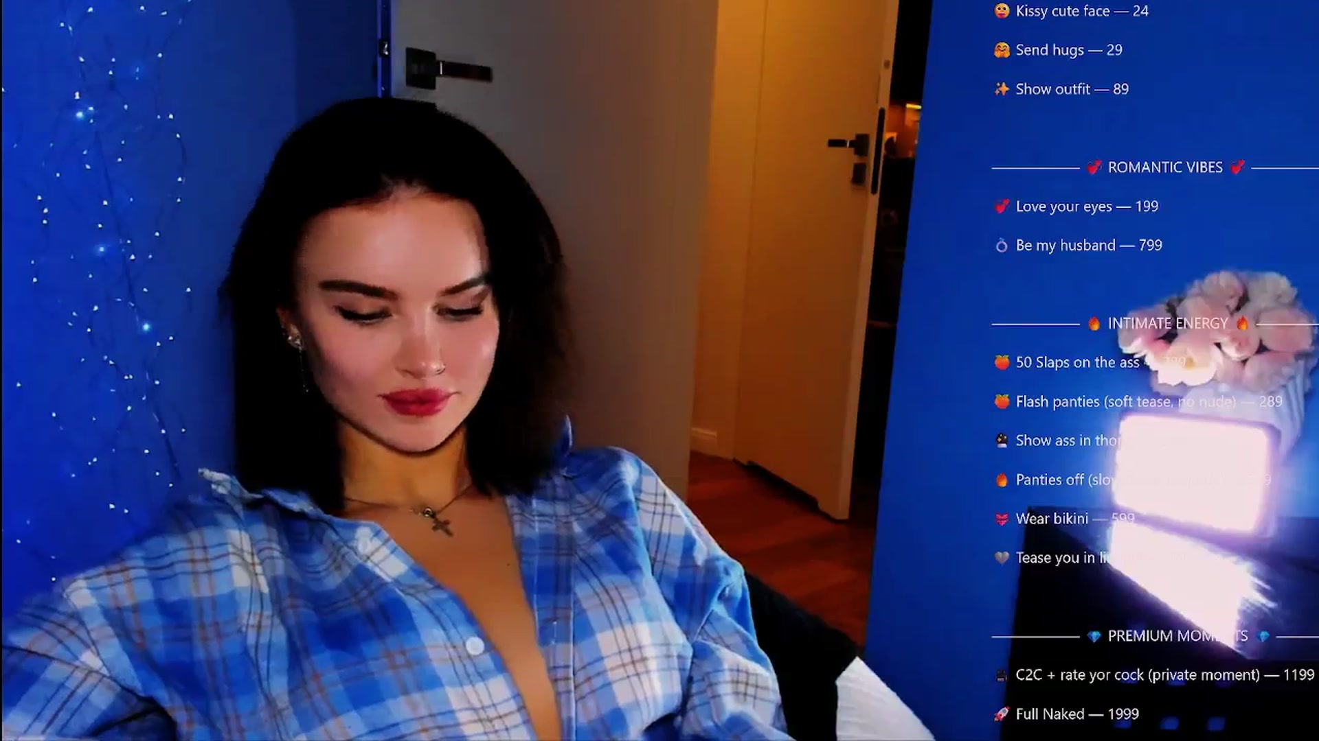Gallery image thumbnail from TheWizardJenn's myfreecams stream on, 12/24/2025, 22:30 image 15 of 20