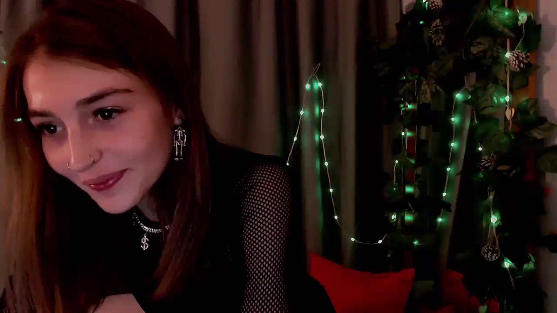 Gallery image thumbnail from The_Best666's myfreecams stream on, 08/17/2023, 13:34 image 16 of 20
