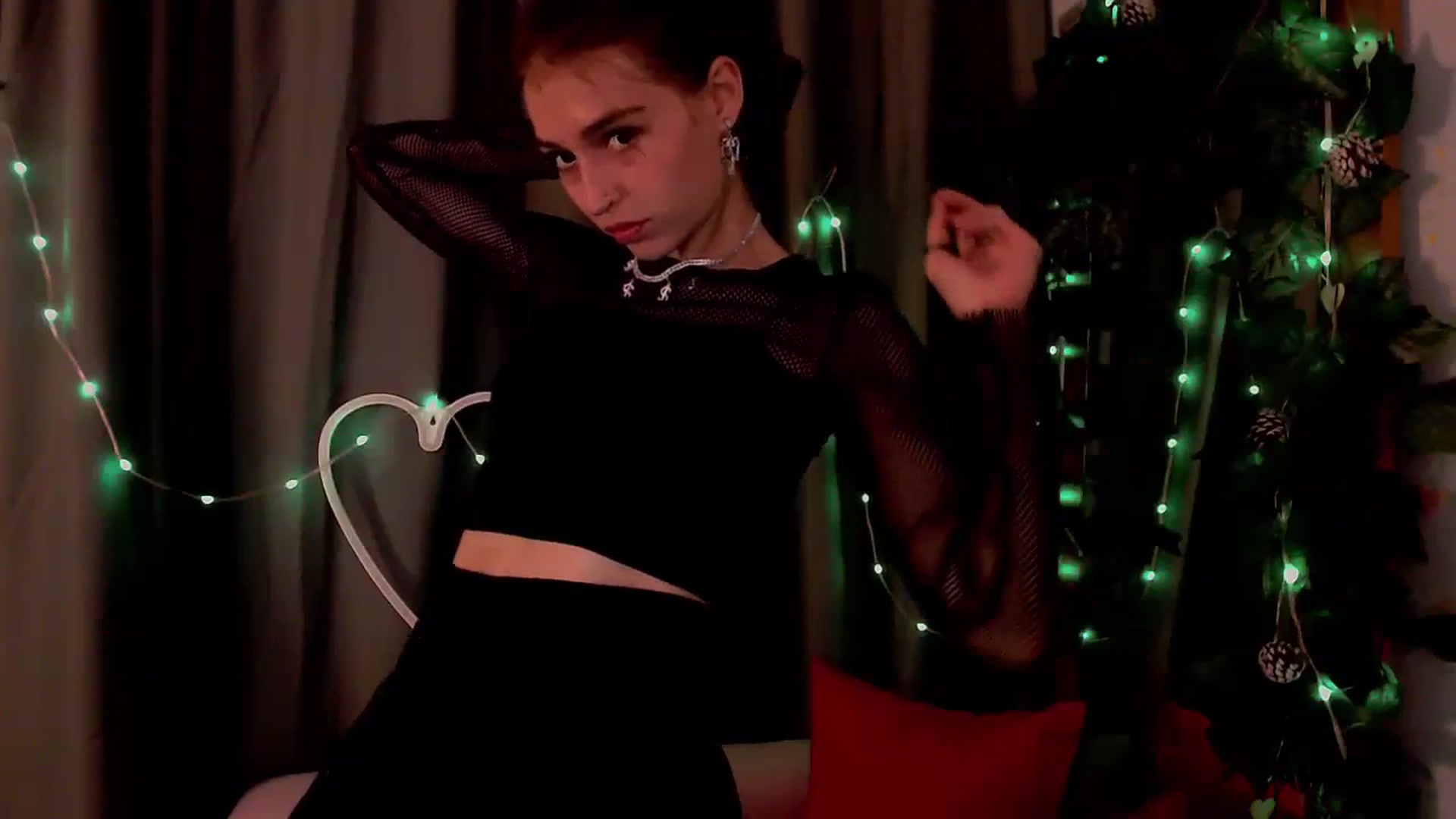 Gallery image thumbnail from The_Best666's myfreecams stream on, 08/17/2023, 13:34 image 3 of 20