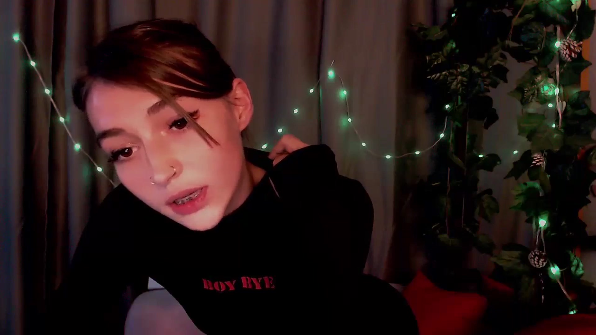 Gallery image thumbnail from The_Best666's myfreecams stream on, 08/27/2023, 13:14 image 13 of 20