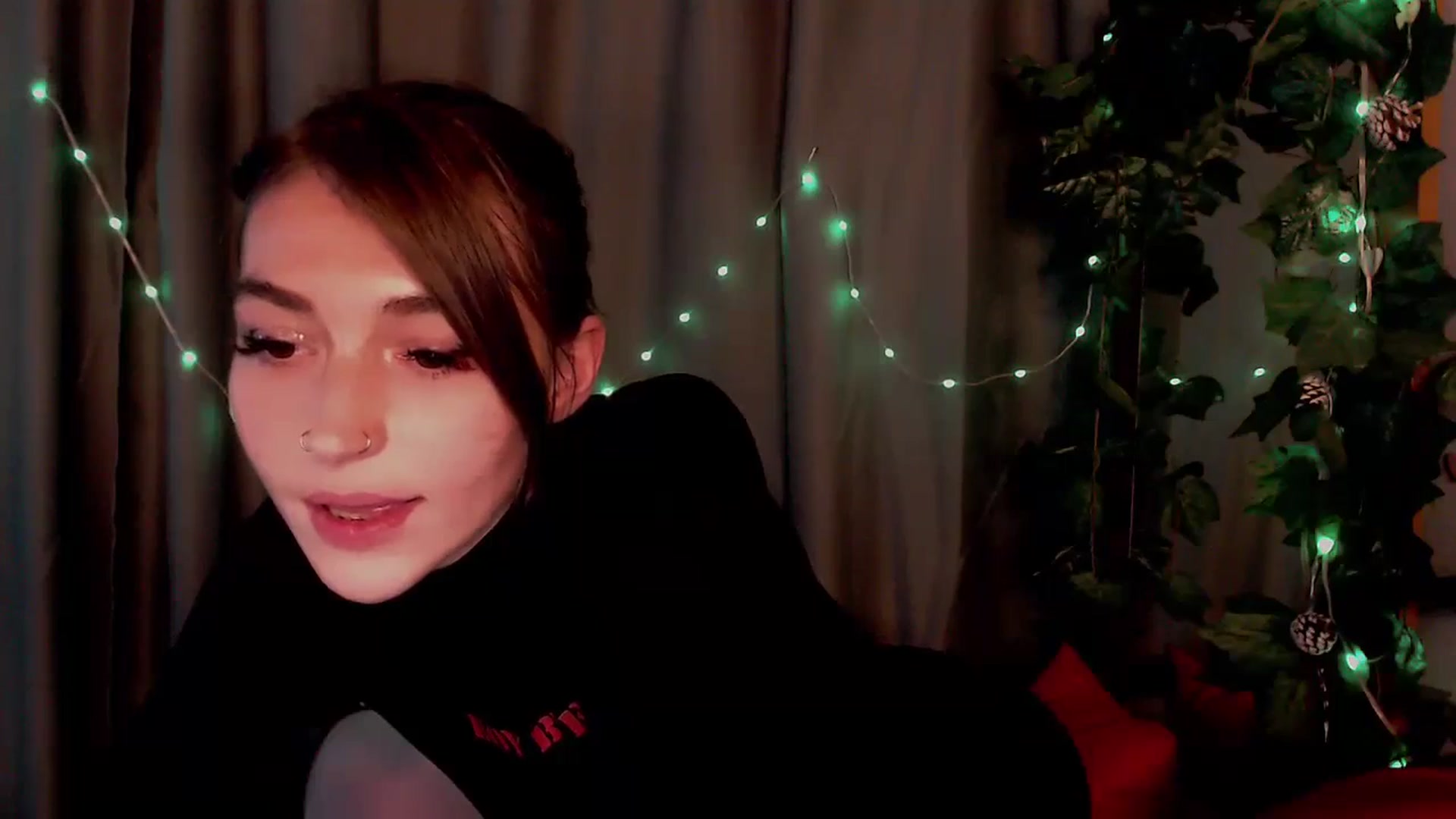 Gallery image thumbnail from The_Best666's myfreecams stream on, 08/27/2023, 13:14 image 16 of 20